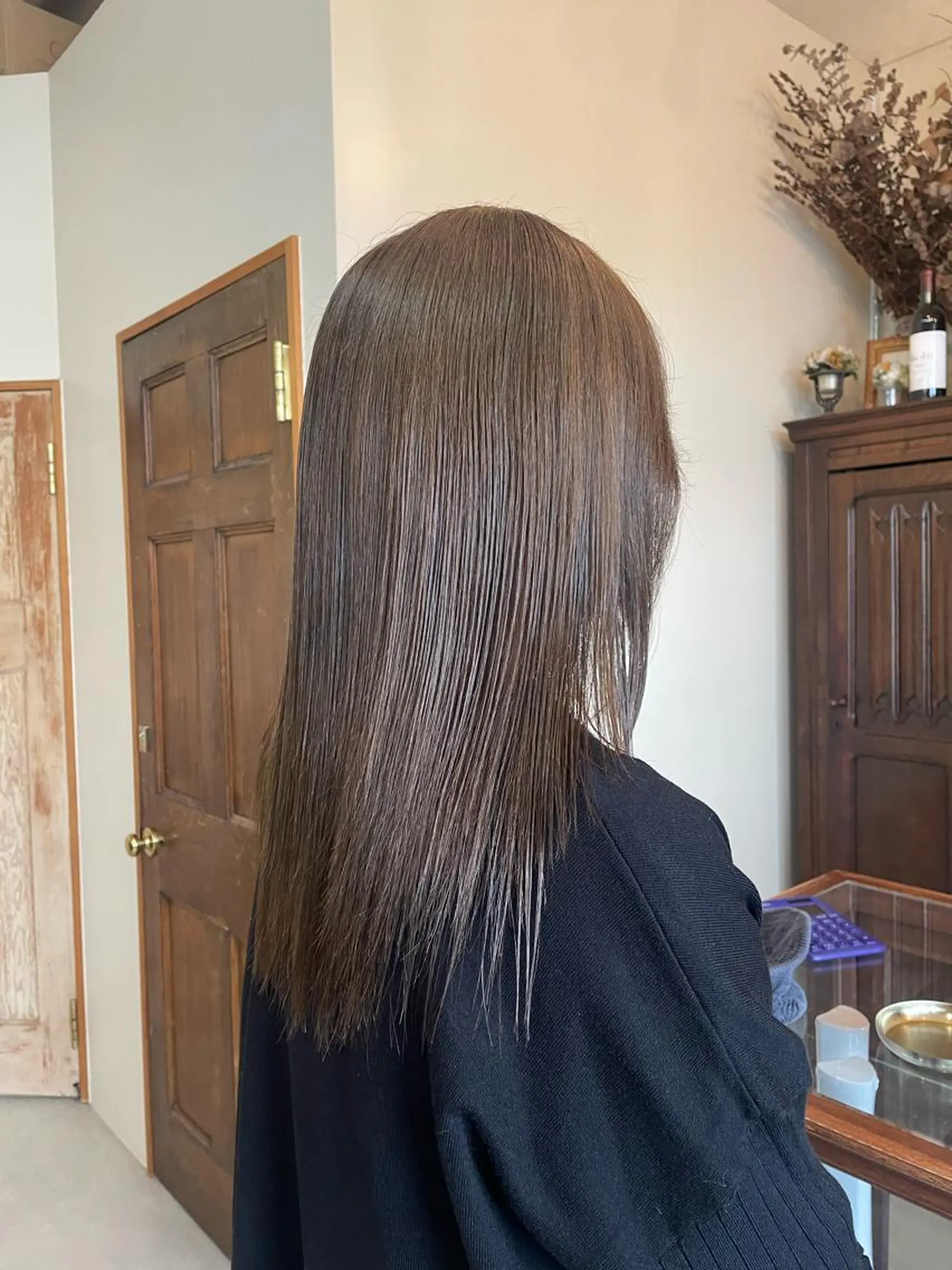 カラー ノエ/ インナーカラー/高岳のヘアスタイル