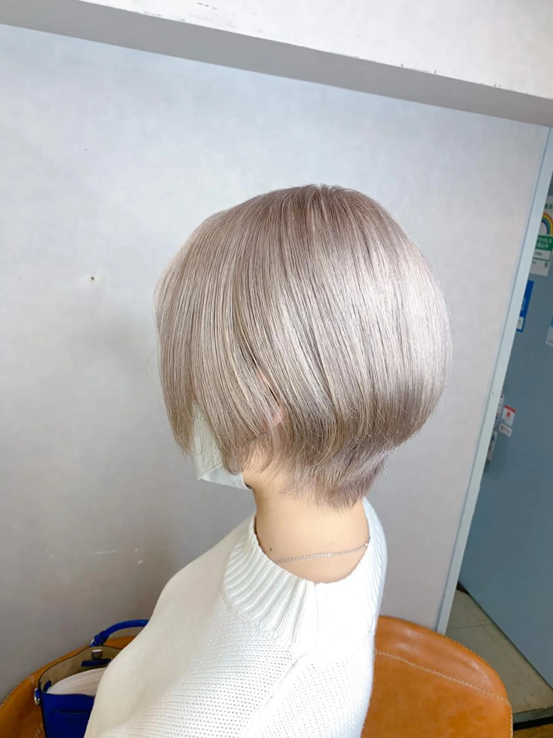 ショート カラー ベージュカラー ホワイトベージュ ヘアカラー 🌈 DAIKI 🌈のヘアスタイル