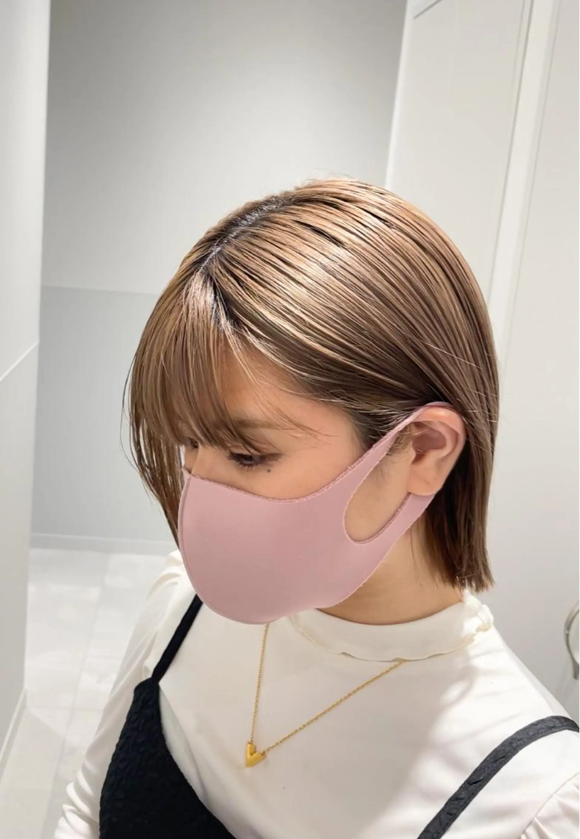 ショート カラー パーマ ヘアアレンジ ブリーチ ハイライトカラー ハイトーンカラー ハイライト ショートヘア 大人スタイル 太田のヘアスタイル