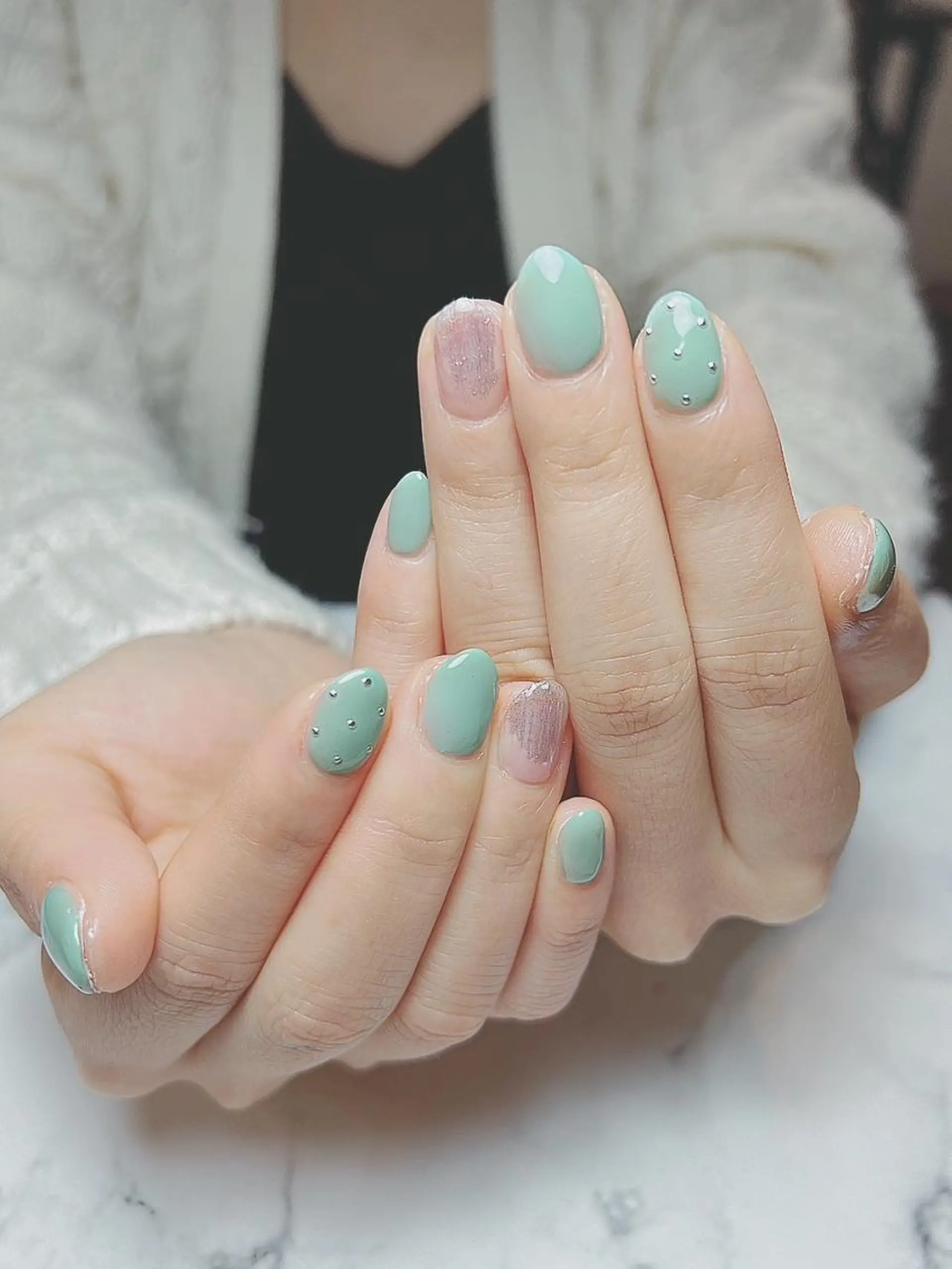 ネイル グラデーション Nailist Honamiのネイルデザイン