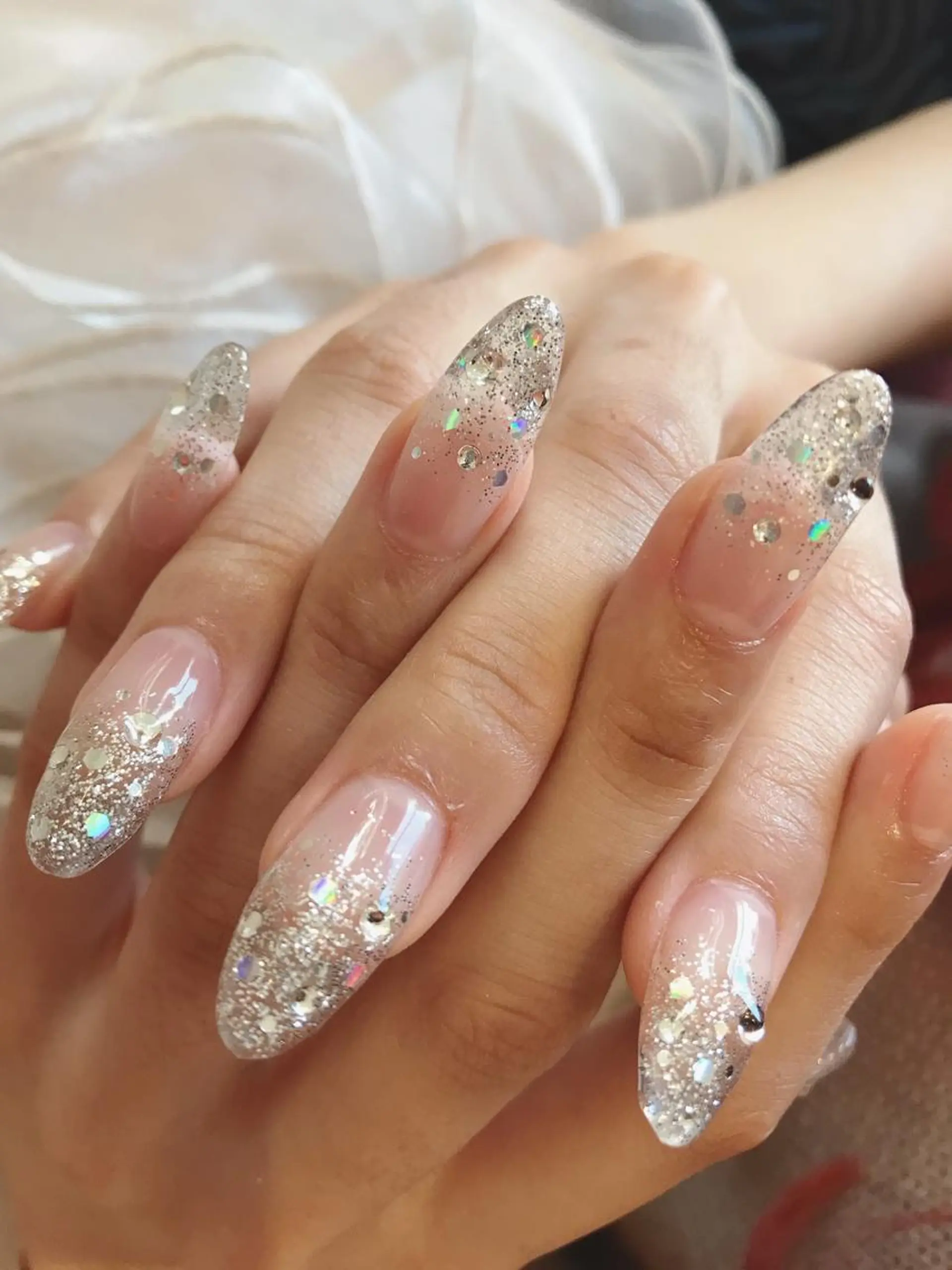 ネイル ネイル ティアラのネイルデザイン