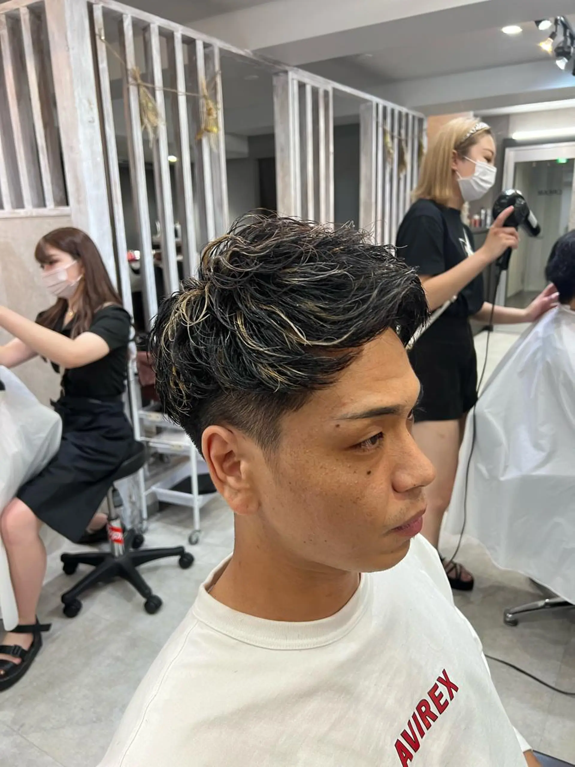 ショート カラー ヘアカラー パーマ特化美容師 佐藤壮流のヘアスタイル