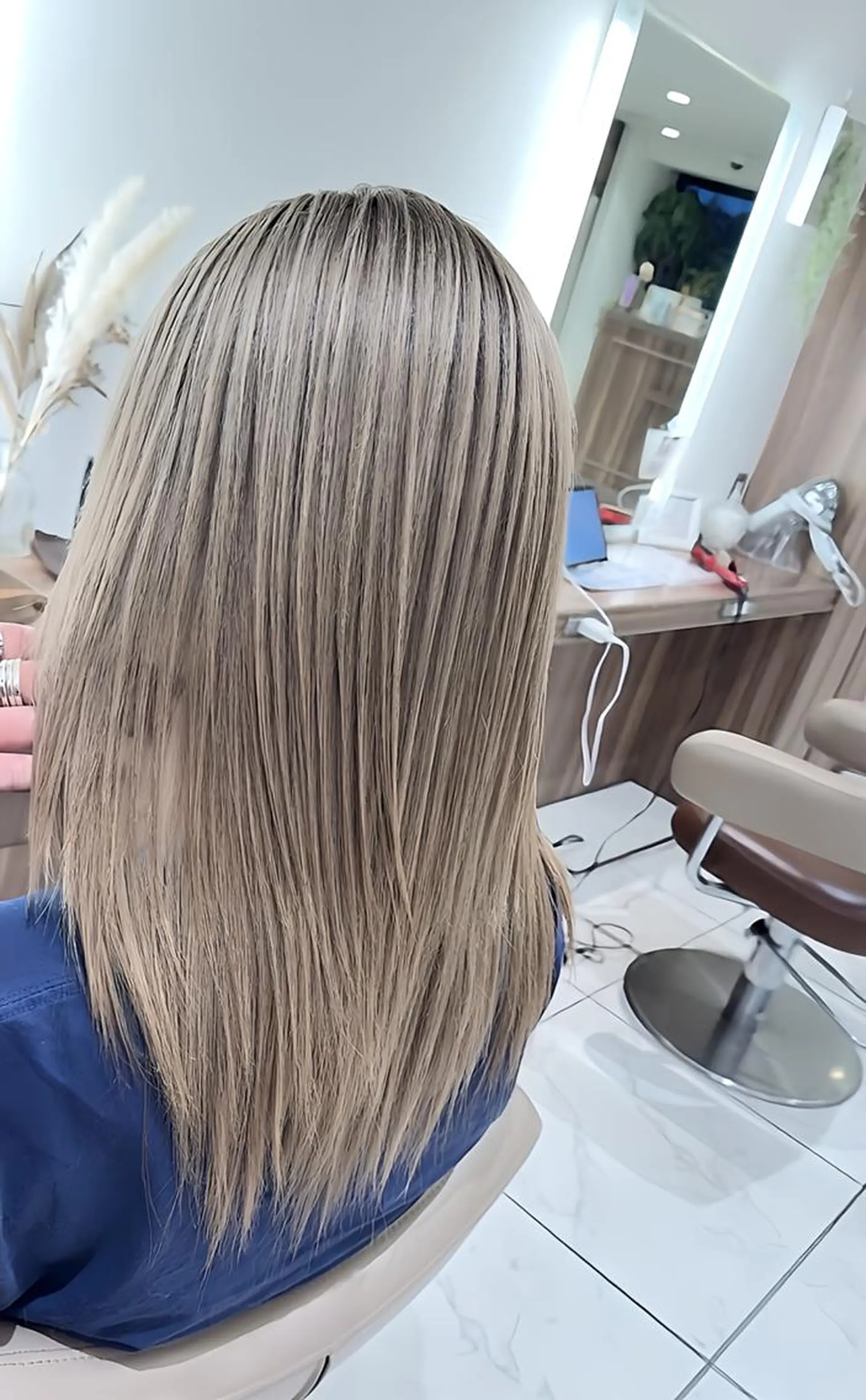 セミロング カラー ブリーチ 髪質改善 ヘアカラー ＡＳＨ大宮/ブリーチ 髪質改善/カラーのヘアスタイル