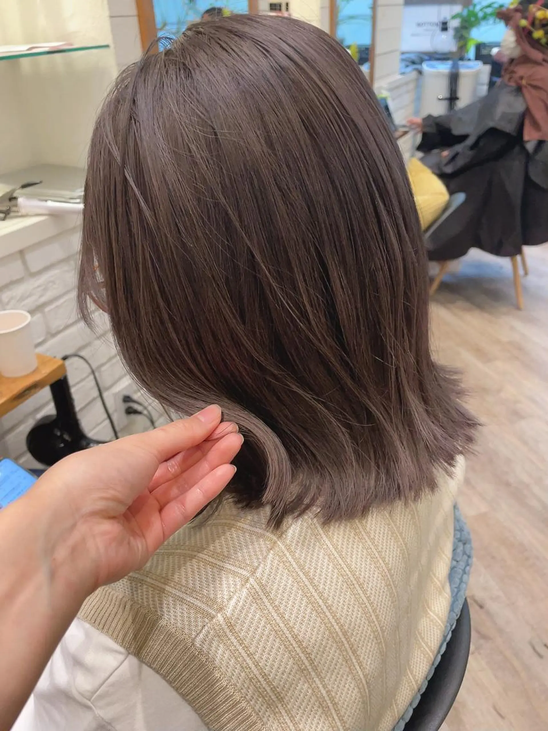 ミディアム カット ヘアカラー トリートメント ヘッドスパ ヘアセット ✨透明感ケアカラー✨ 長野ゆきなのヘアスタイル