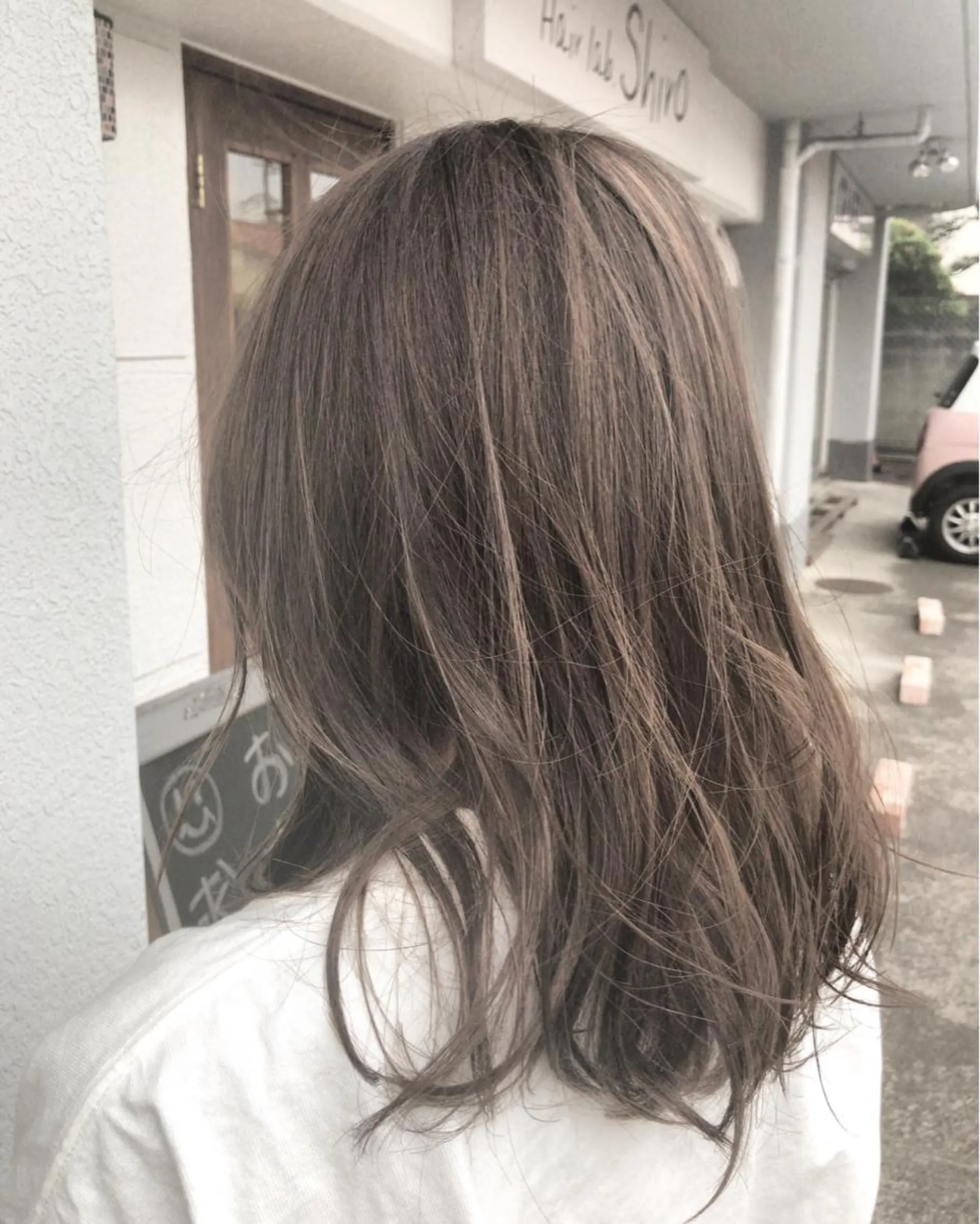 セミロング カラー レイヤーカット匠 イソザキノリユキのヘアスタイル