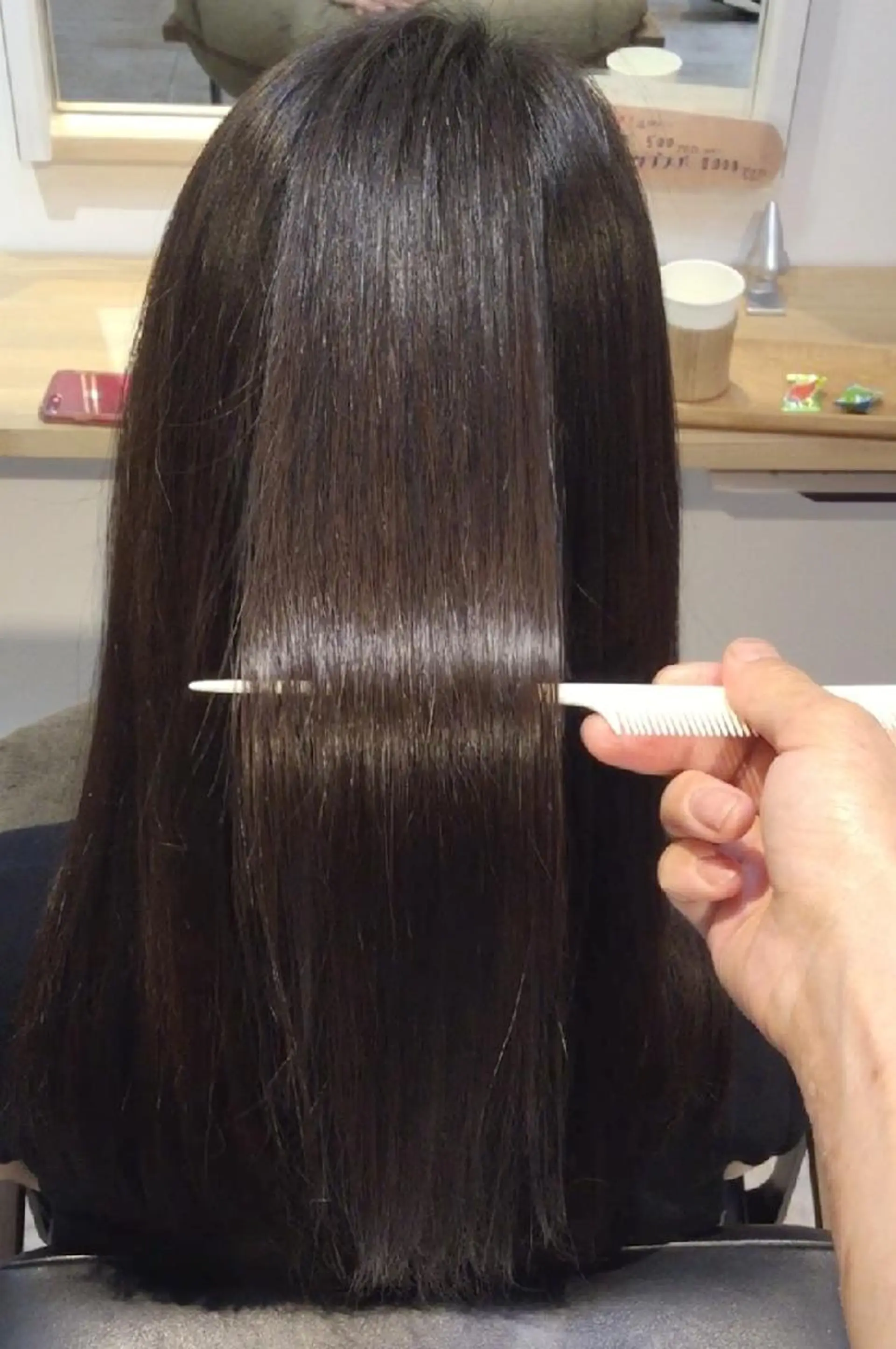 セミロング 縮毛矯正 en't所属・【女性指名No.1】 西口直子のヘアスタイル