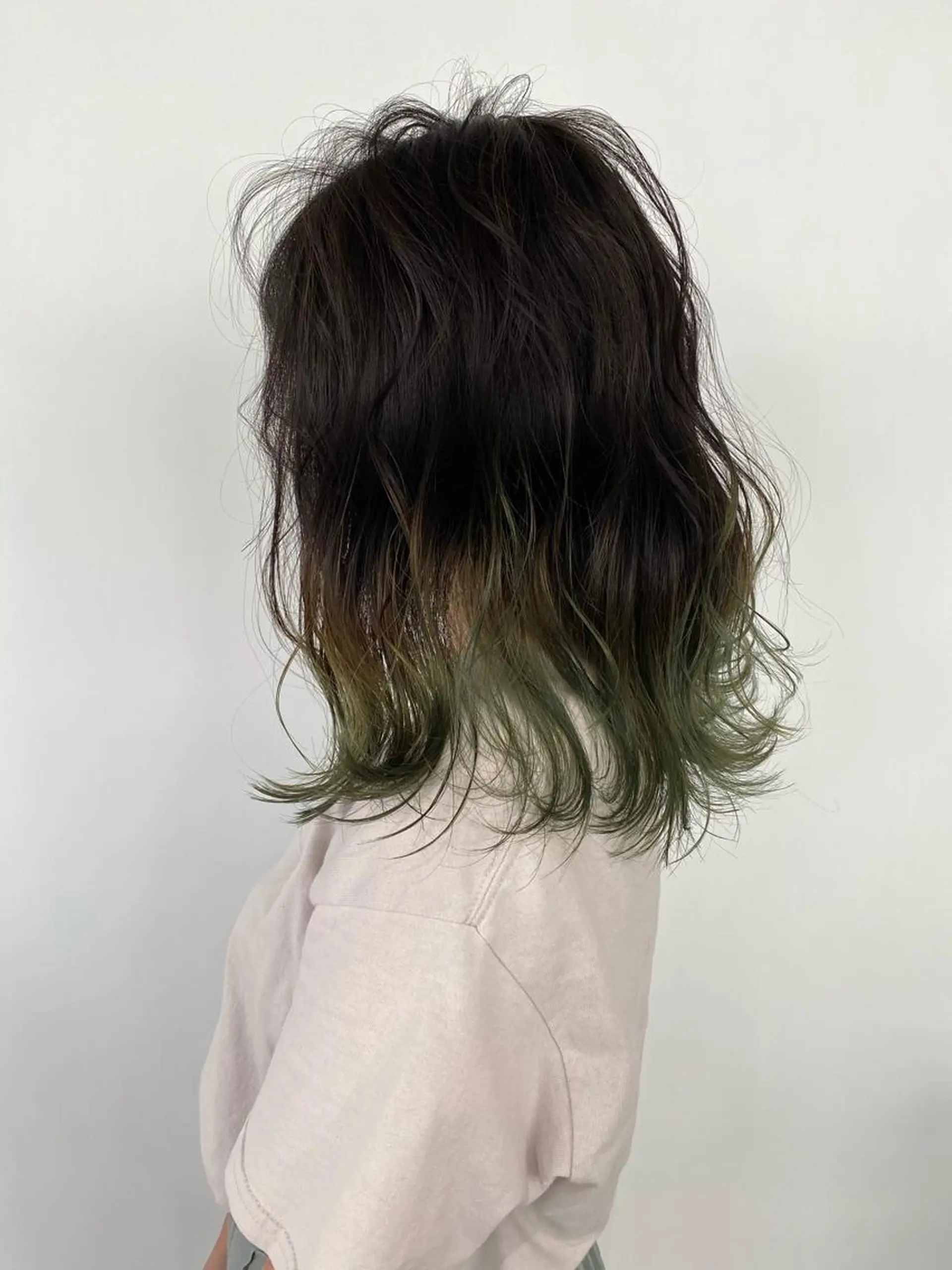 セミロング カラー KOOKI スティードトーキョーのヘアスタイル