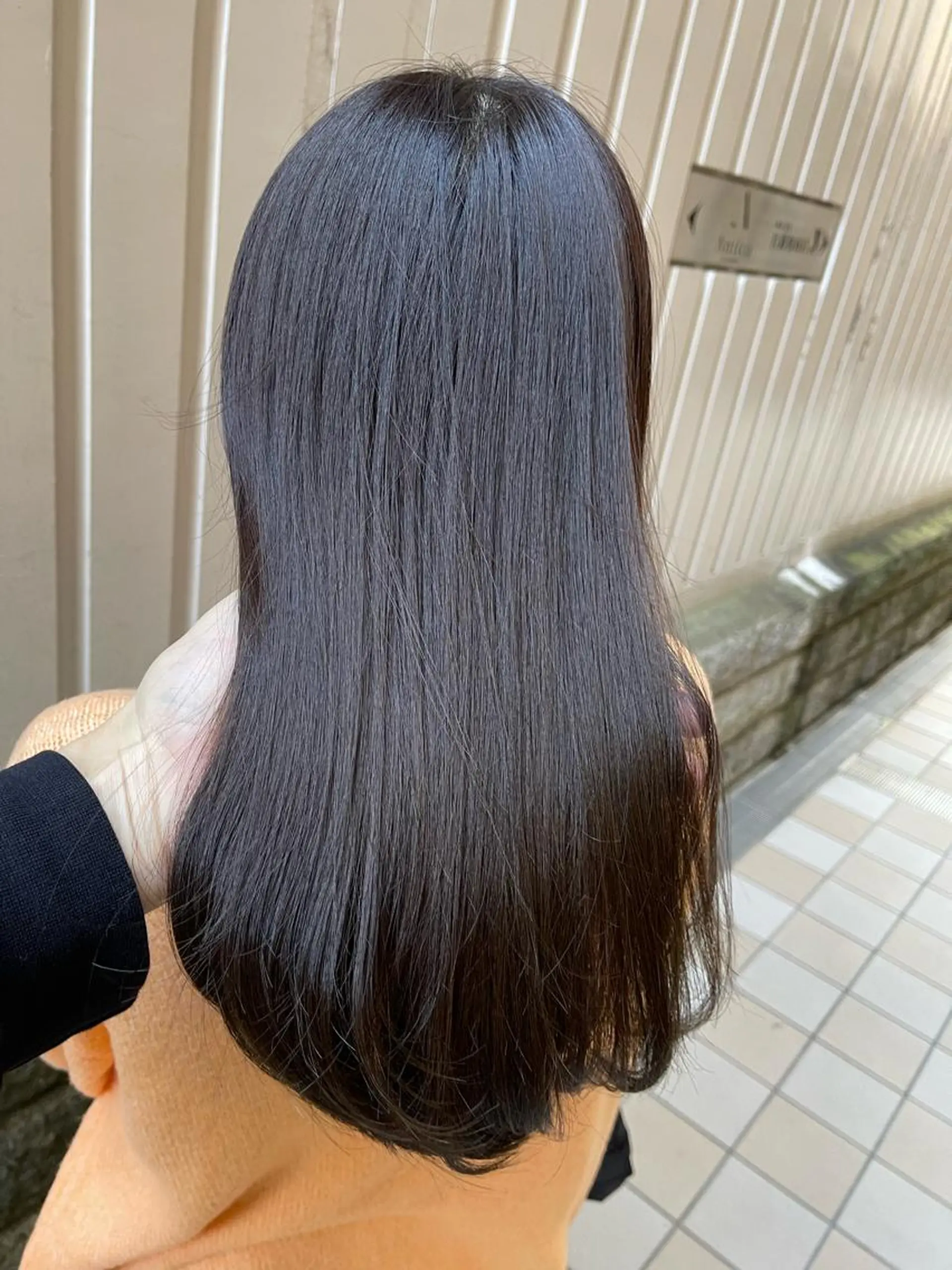 ミディアム ヘアカラー トリートメント antica YOSHIのヘアスタイル