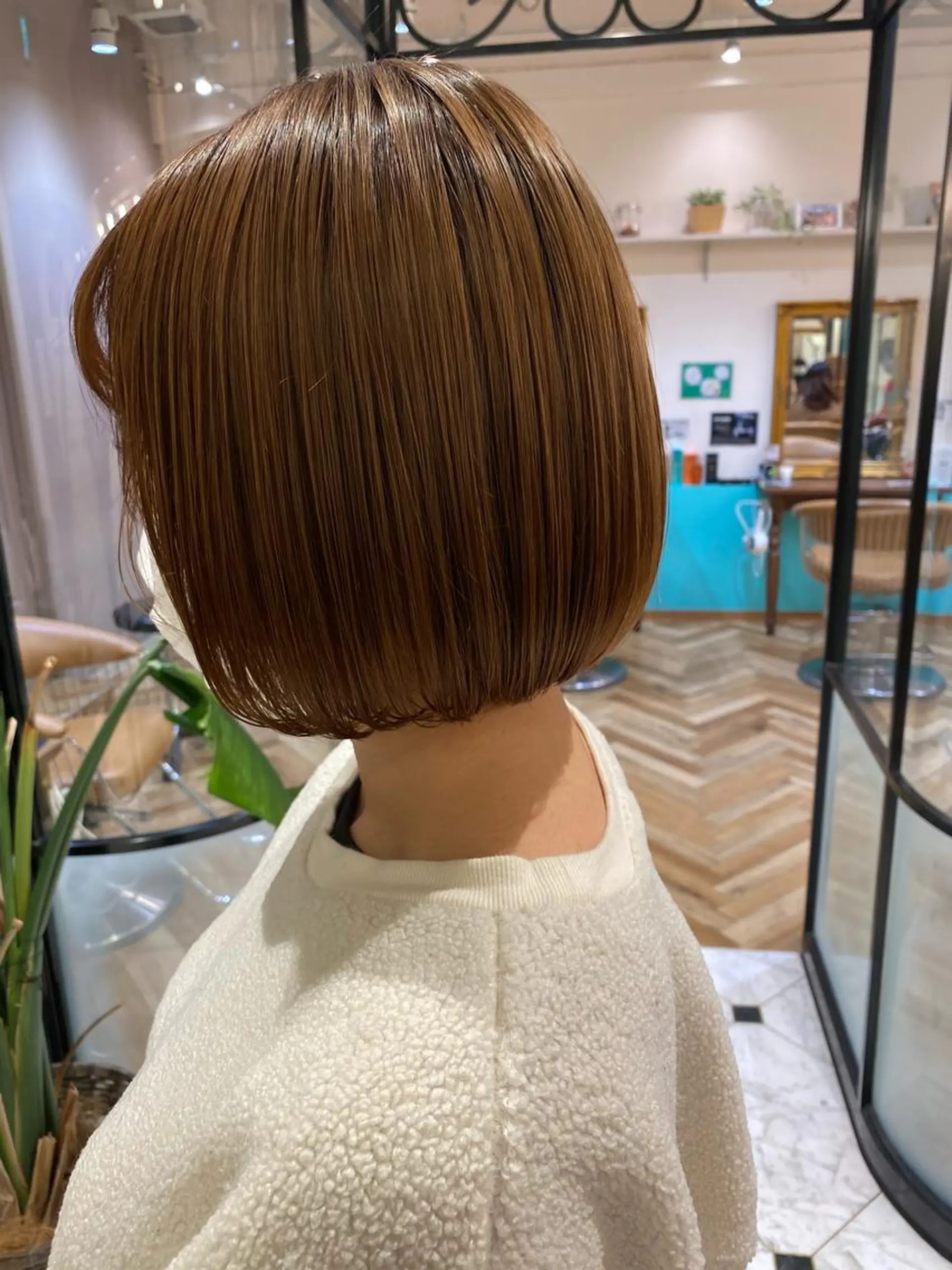 ショート レイヤー/韓国/ボブ 縮毛矯正/畠中ケントのヘアスタイル