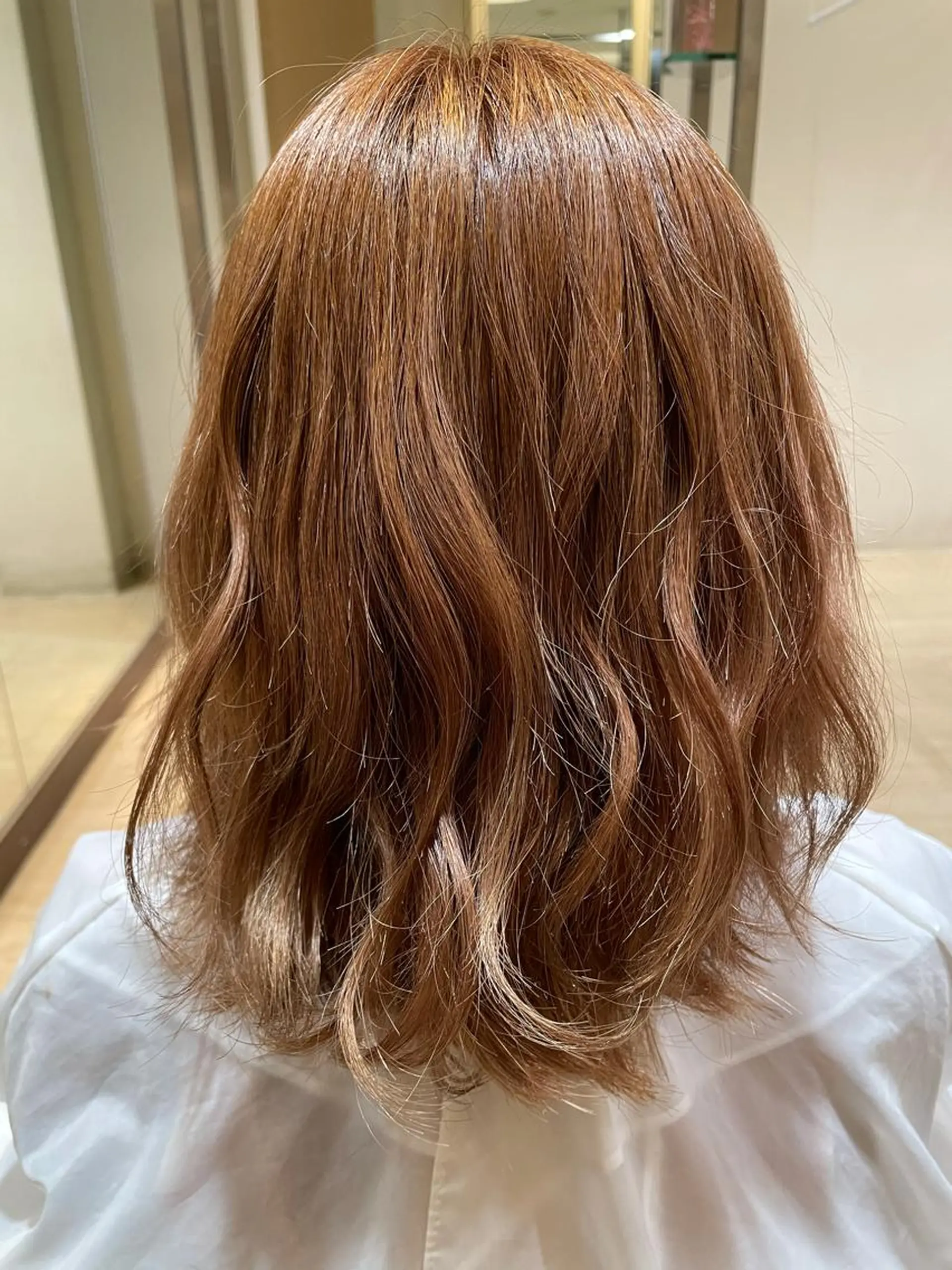 カラー ダブルカラー 蓮田 葵のヘアスタイル