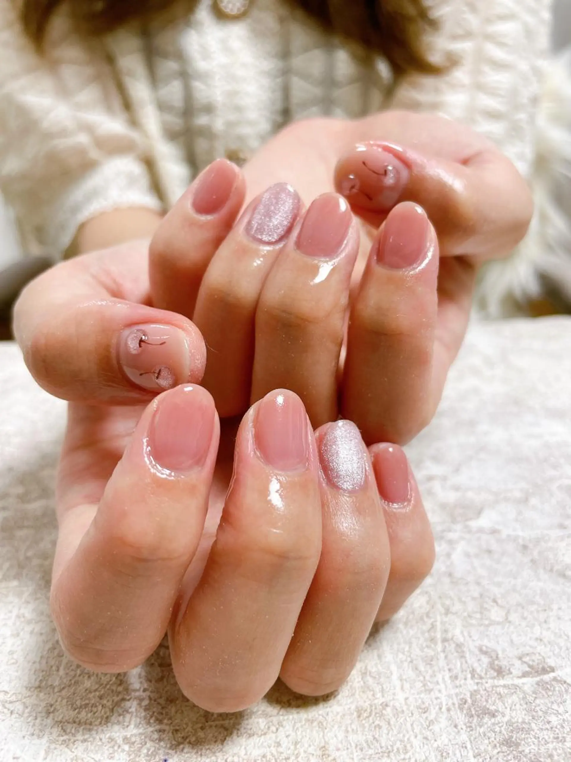 ネイル mogunail &blowのネイルデザイン