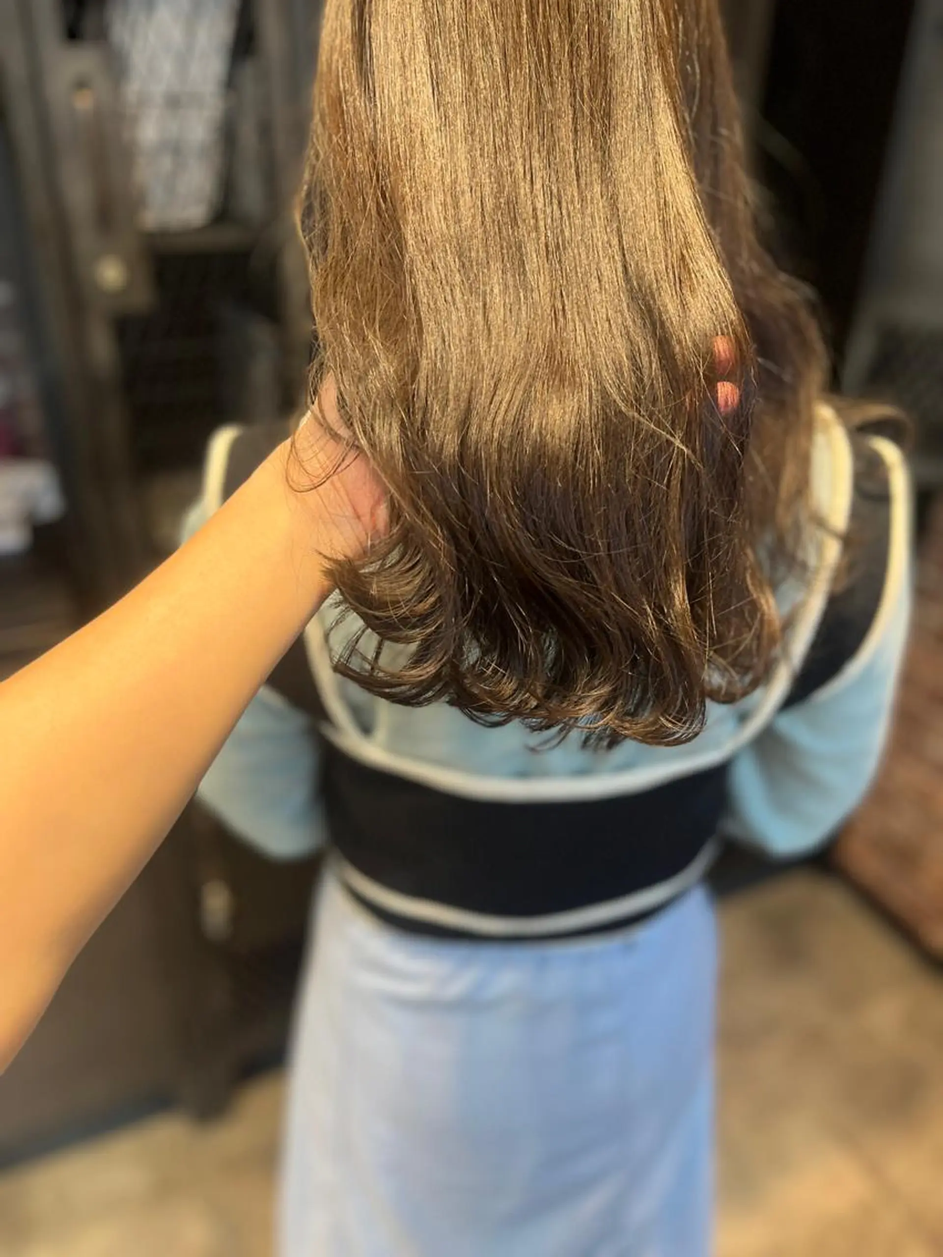 セミロング カラー パーマ ヘアアレンジ メンズ キッズ ネイル マツエク・マツパ アイブロウ メンズブリーチ メンズハイライト メンズインナーカラー メンズ韓国風 ブリーチ 久木原 ゆりのヘアスタイル