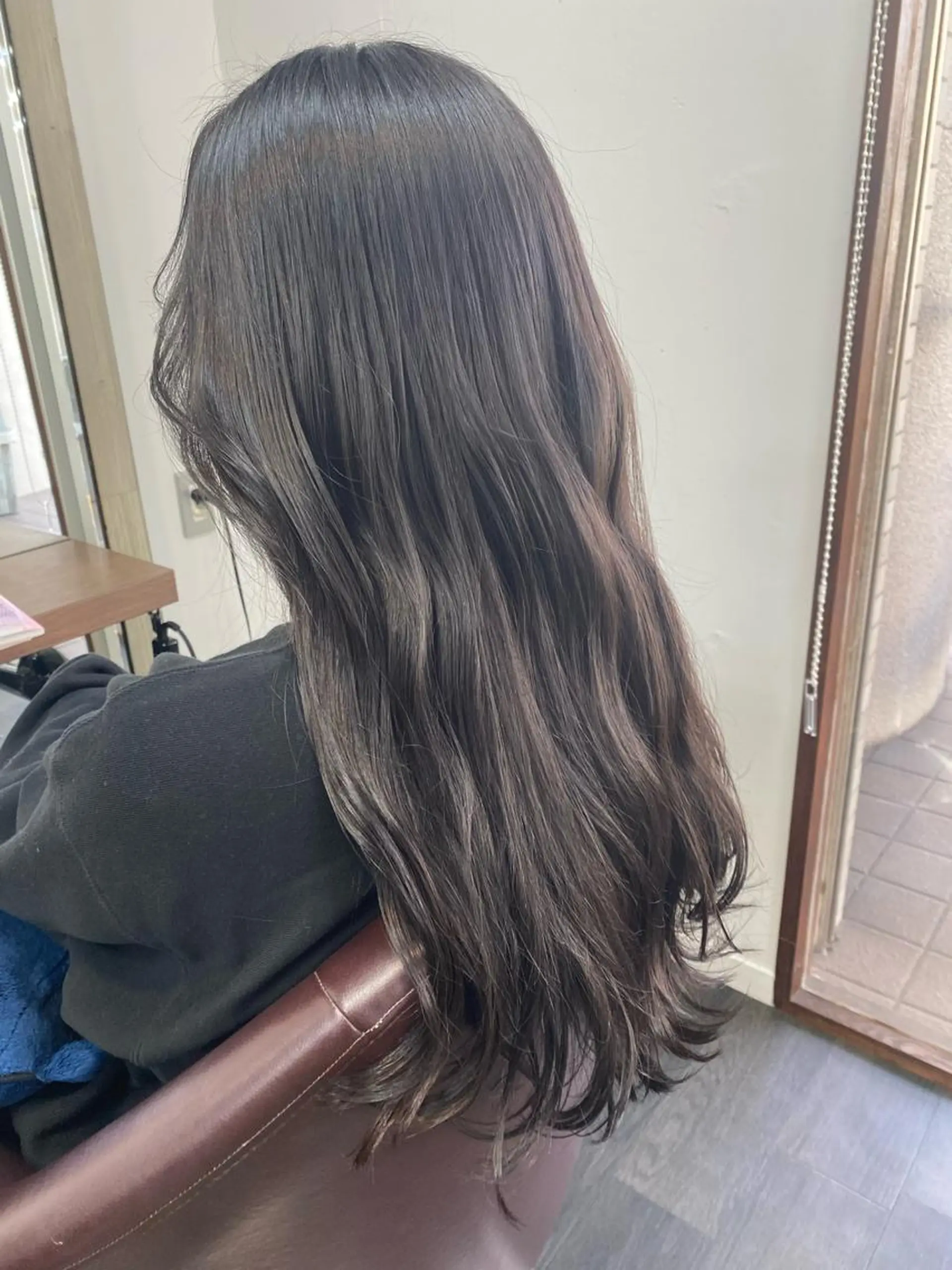 ロング ヘアカラー 月野涼風 /レイヤーカットのその他イメージ