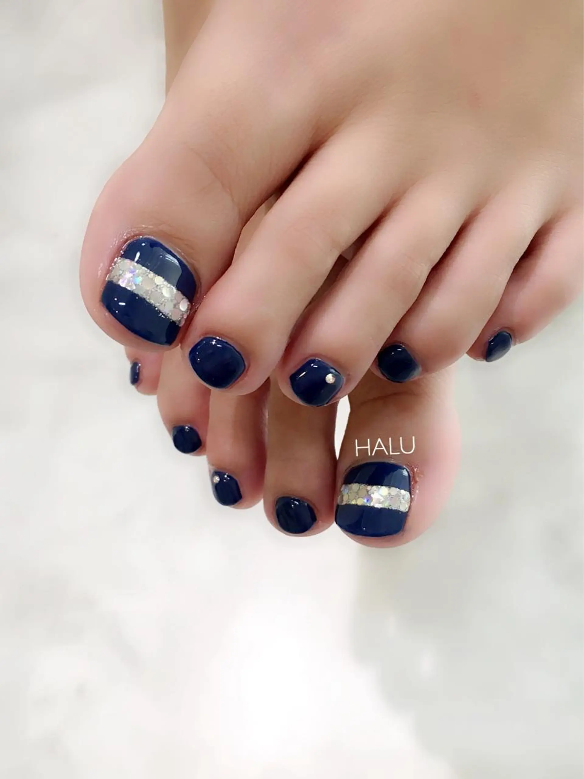 ネイル カジュアル ネイビー HALU ハルのネイルデザイン