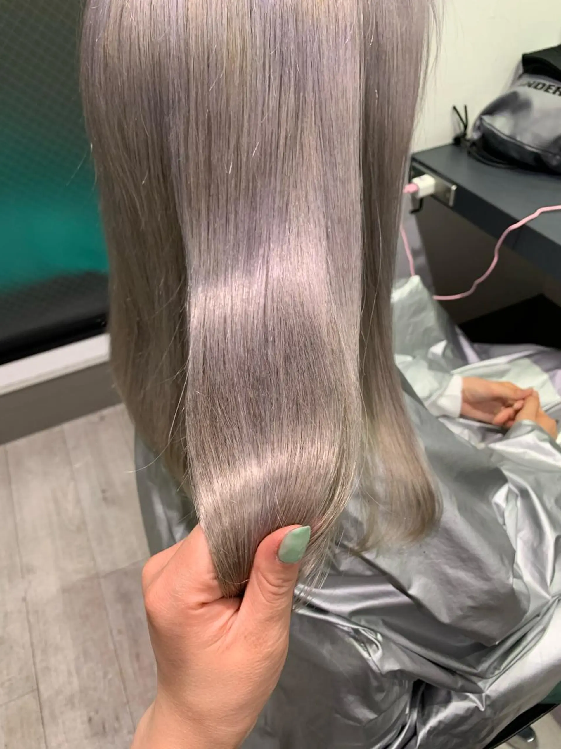 ミディアム mayu .のヘアスタイル