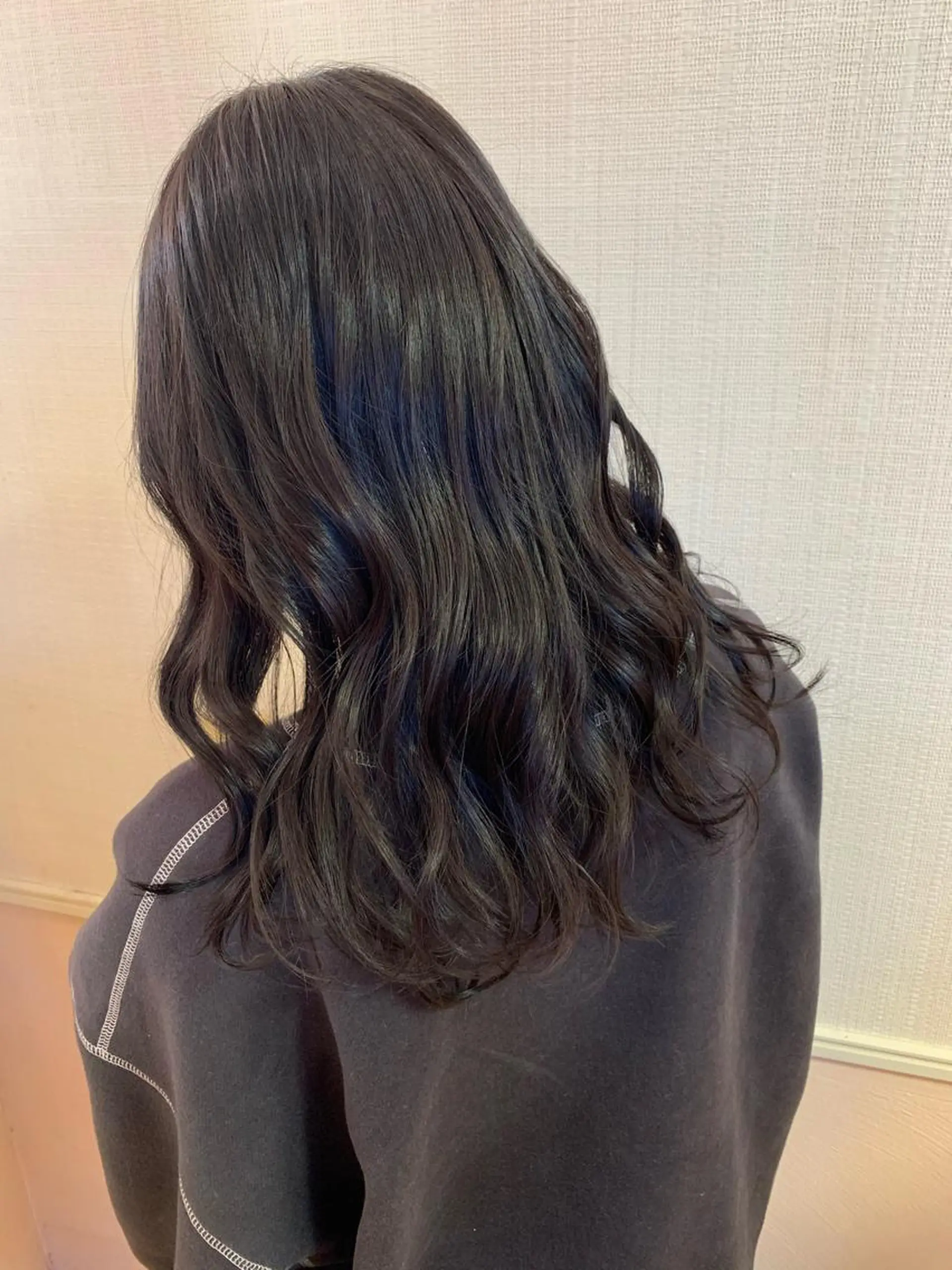 セミロング カラー ヘアアレンジ ヘアカラー mayu .のヘアスタイル