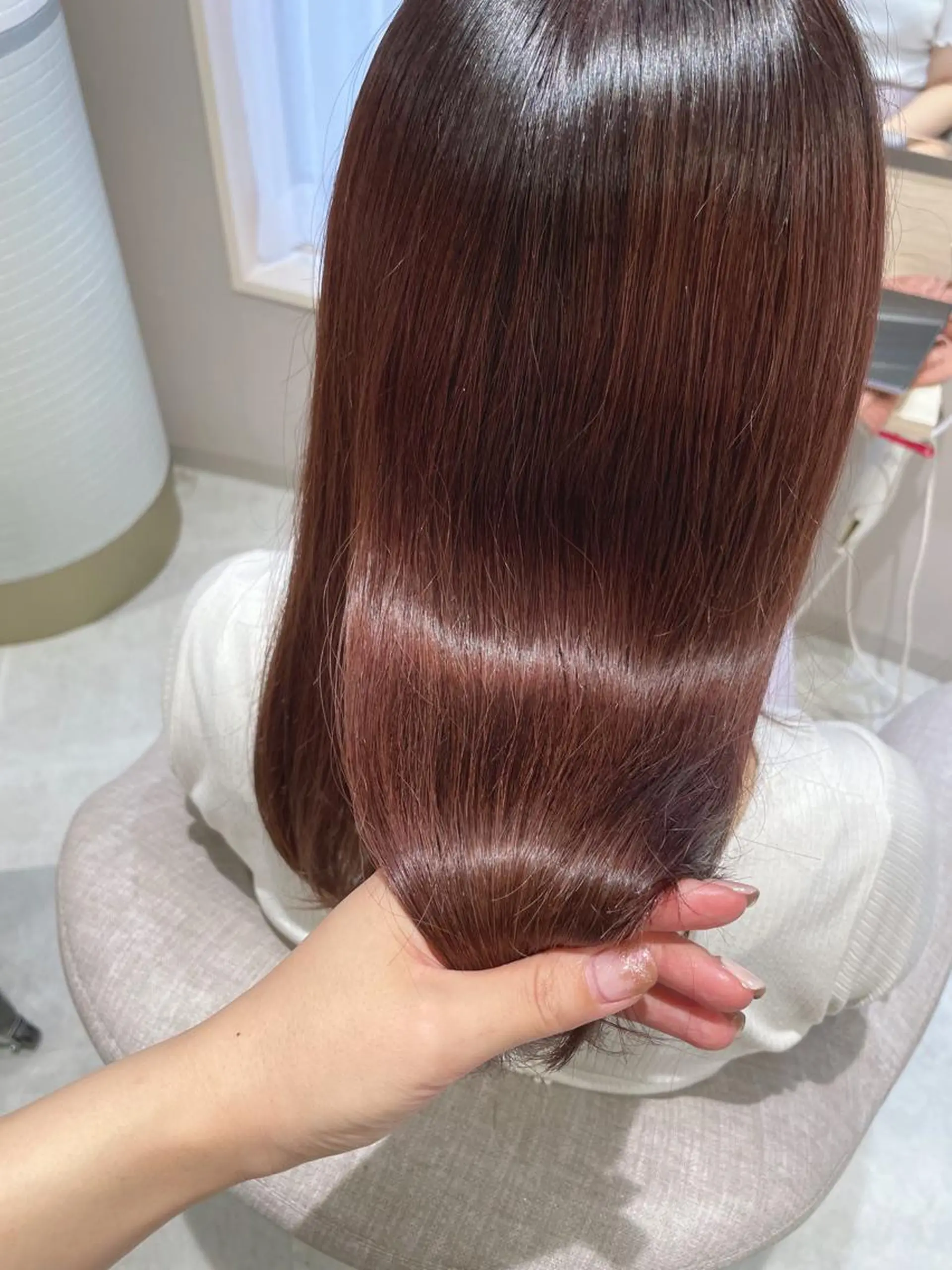 ミディアム 髪質改善お任せ ください♪ひとみのヘアスタイル