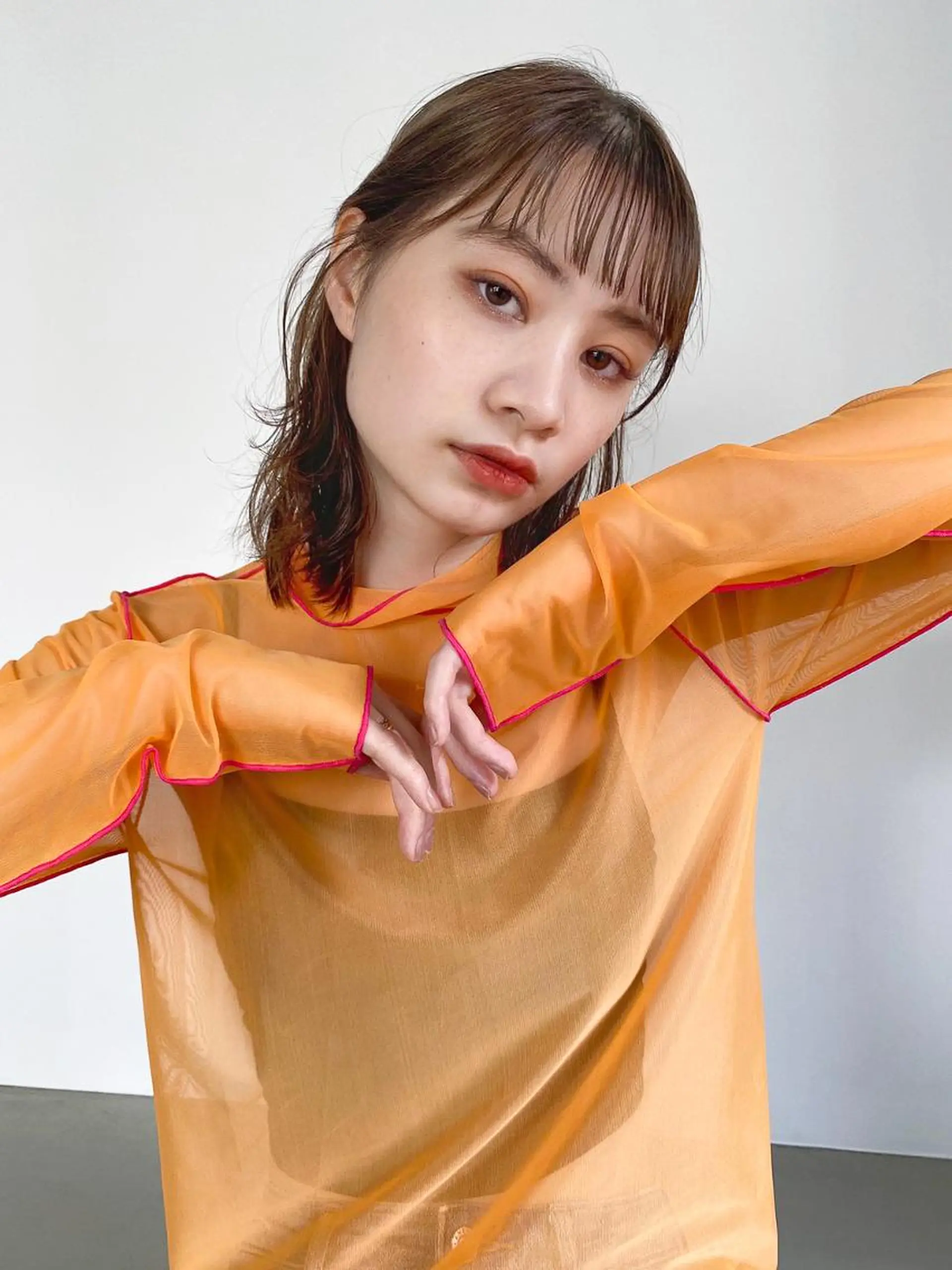 ミディアム パーマ カラー ショートボブ ミディアムパーマ アディクシーカラー ブリーチ ケアブリーチ カット CEINE OURのヘアスタイル