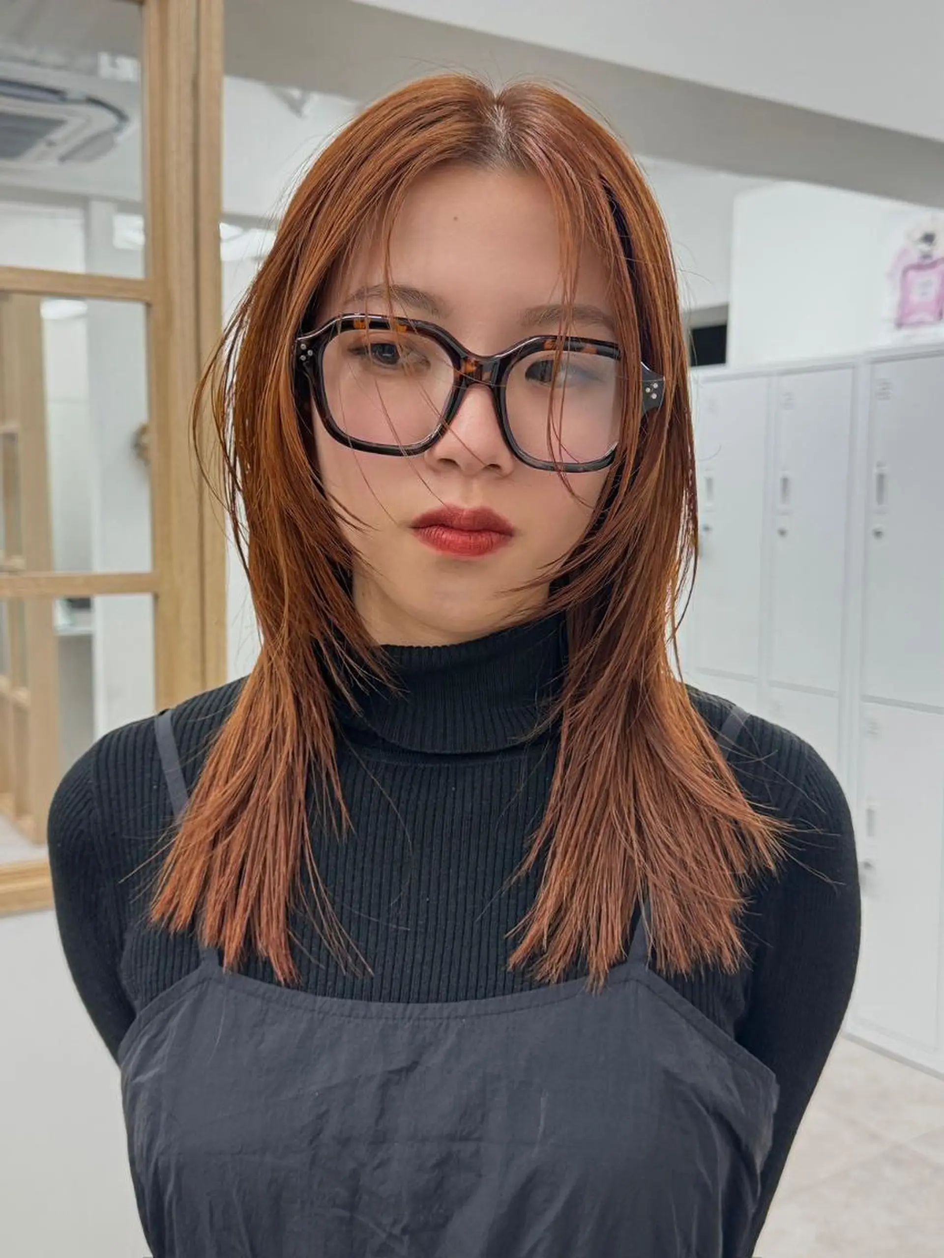 セミロング カラー 髪質改善 縮毛矯正 カット ヘアカラー トリートメント newi fhami 吉祥寺のヘアスタイル