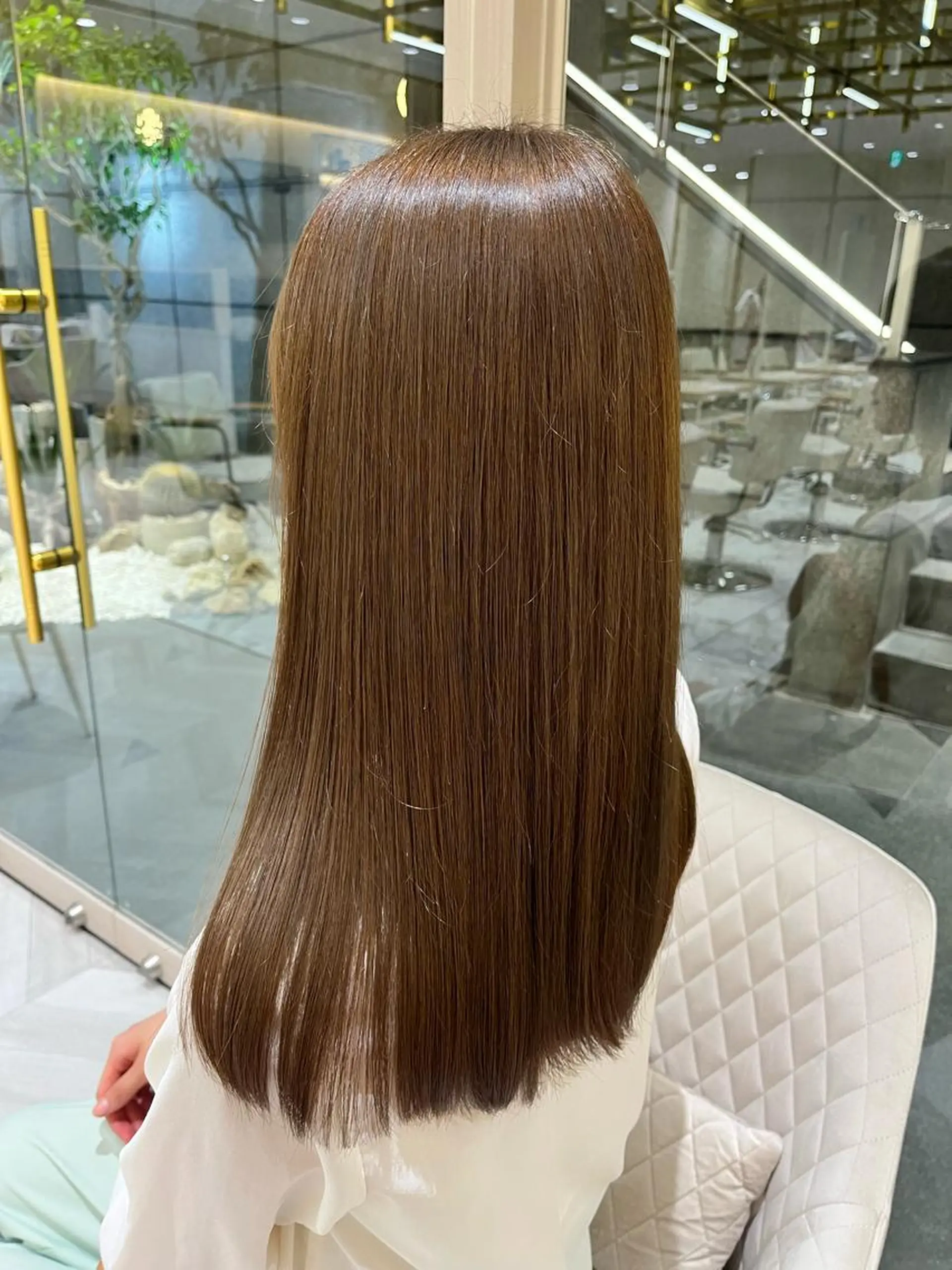 セミロング カラー ベージュカラー ブリーチ ブリーチなしカラー ∴Sanae. ∴ トータルビューティーのマツエク・マツパデザイン