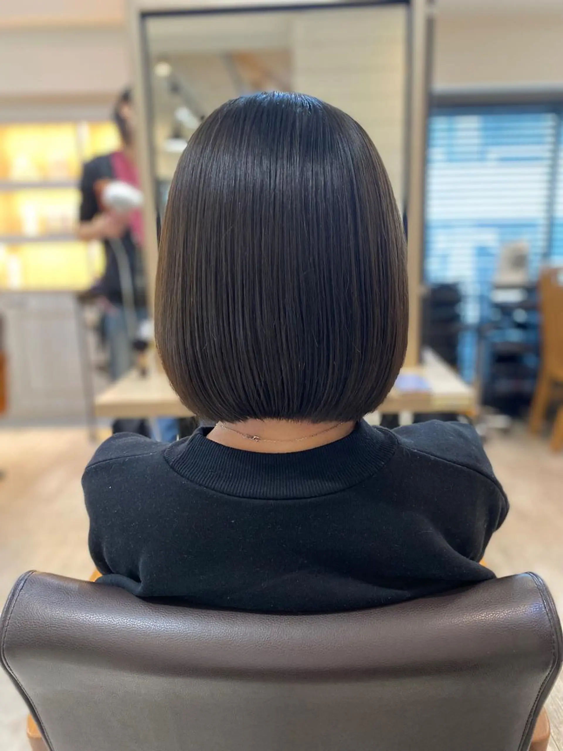 ミディアム カラー ヘアカラー トリートメント ヨシダ フミノリのヘアスタイル