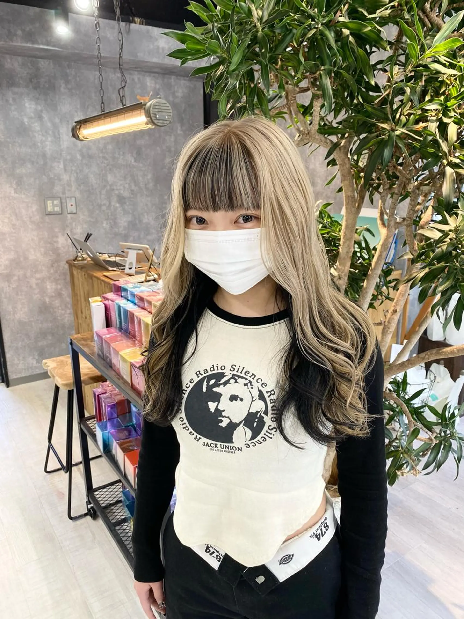 ロング アッシュ アッシュブラック ボブ 髪質改善 韓国風ヘア 【.ico】心斎橋/ ウルフ/飛田ゆうきのヘアスタイル