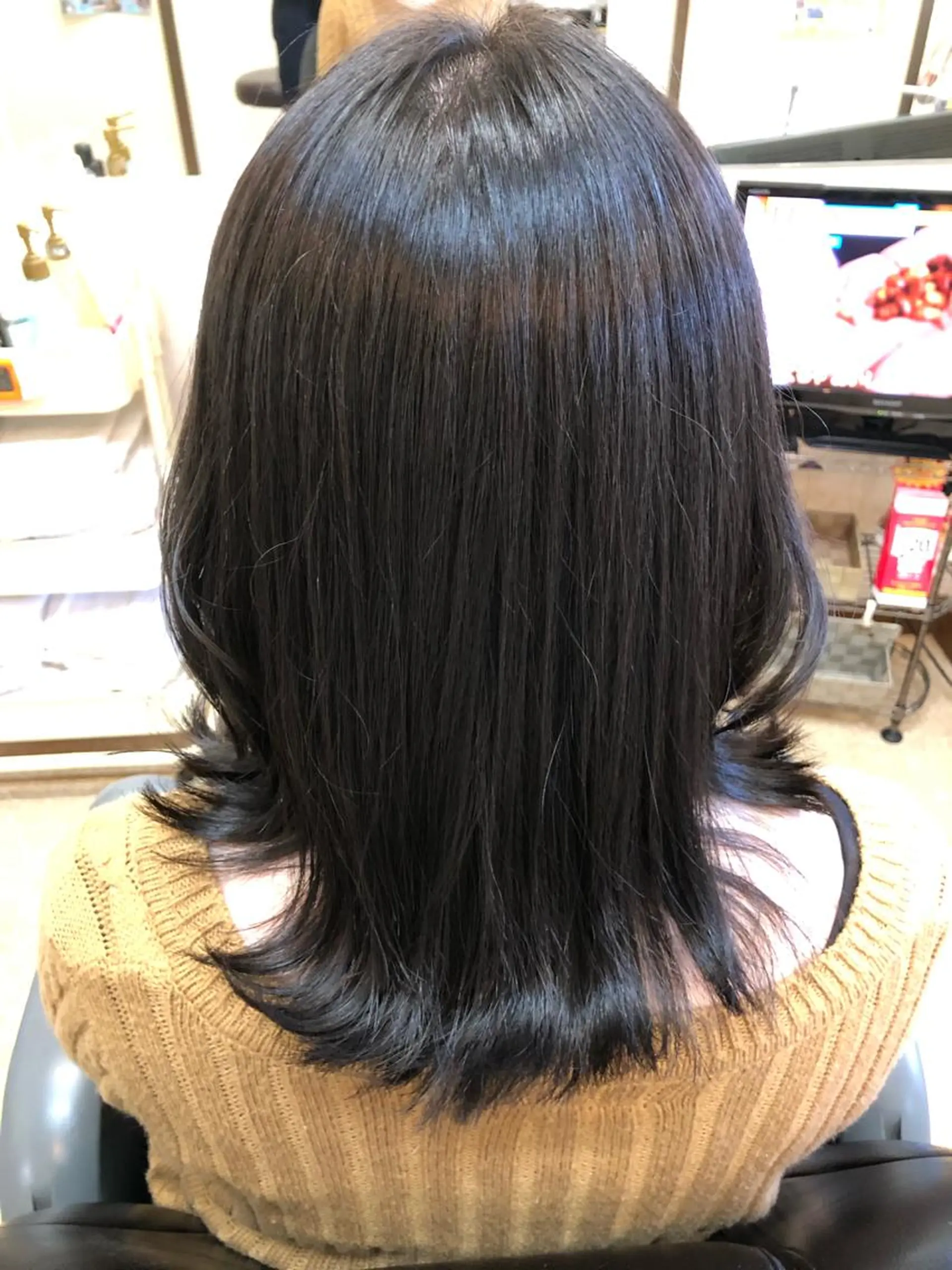 ミディアム 石塚 浩のヘアスタイル