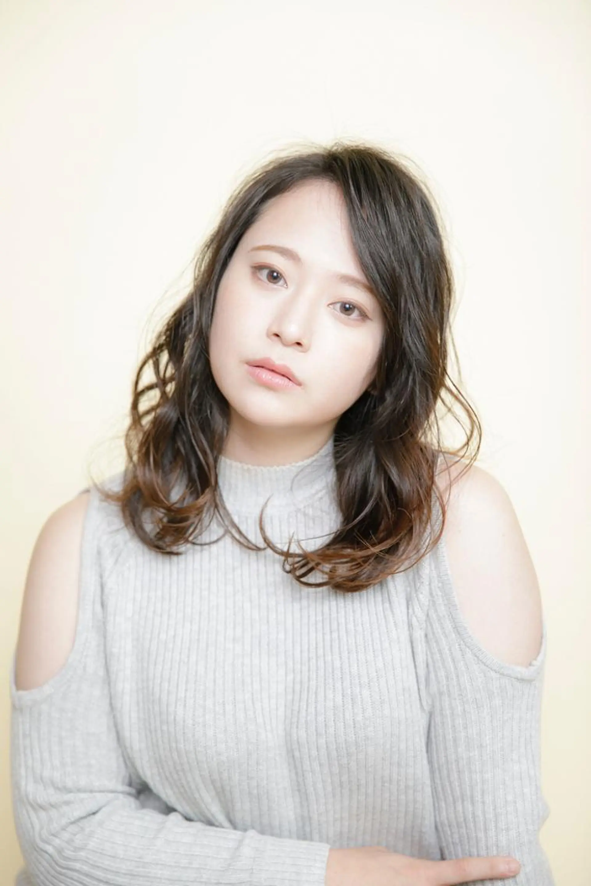 ロング カラー パーマ 横手 愛美のヘアスタイル