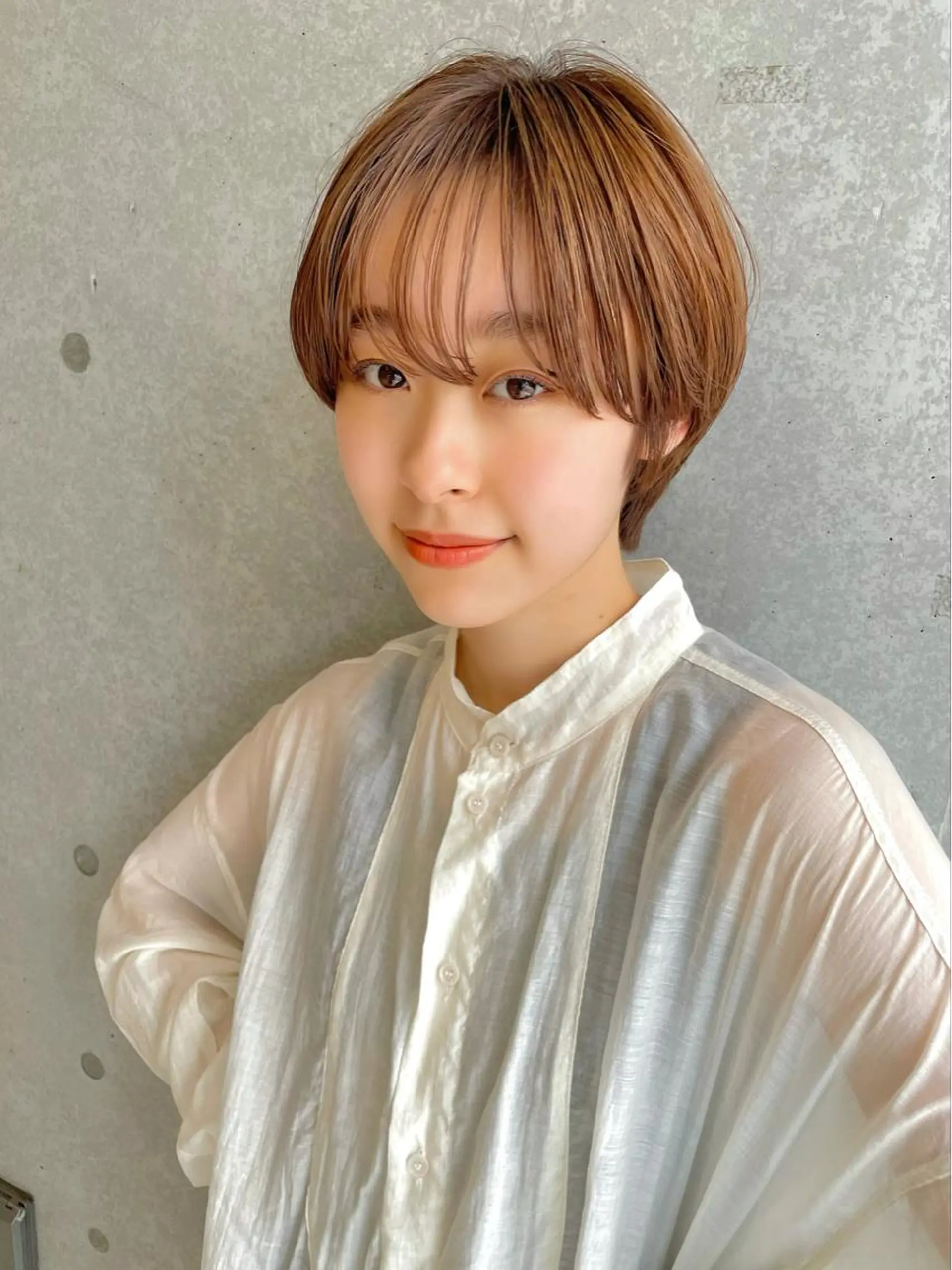 ショート 三鷹で1番ショート ボブをカットする新谷のヘアスタイル