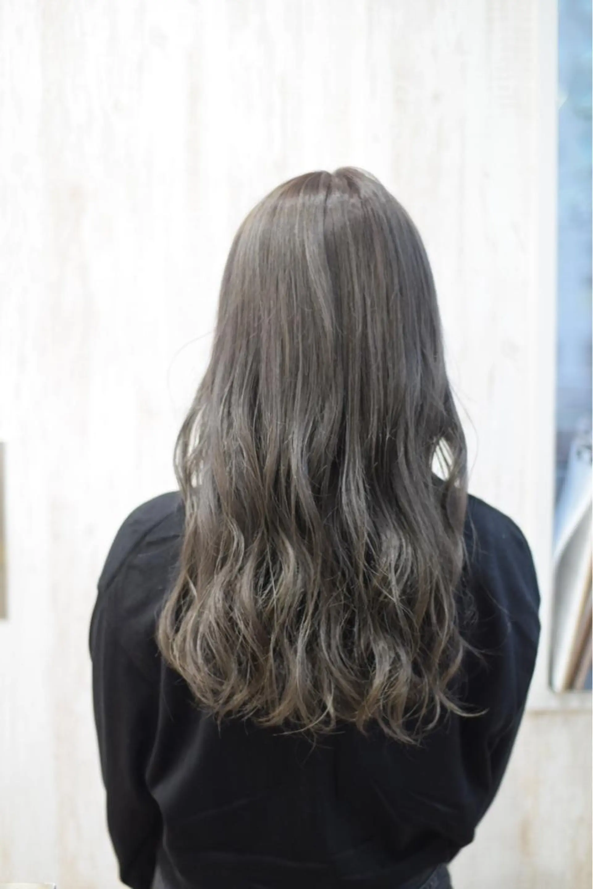 ミディアム カラー GATE. staffのヘアスタイル