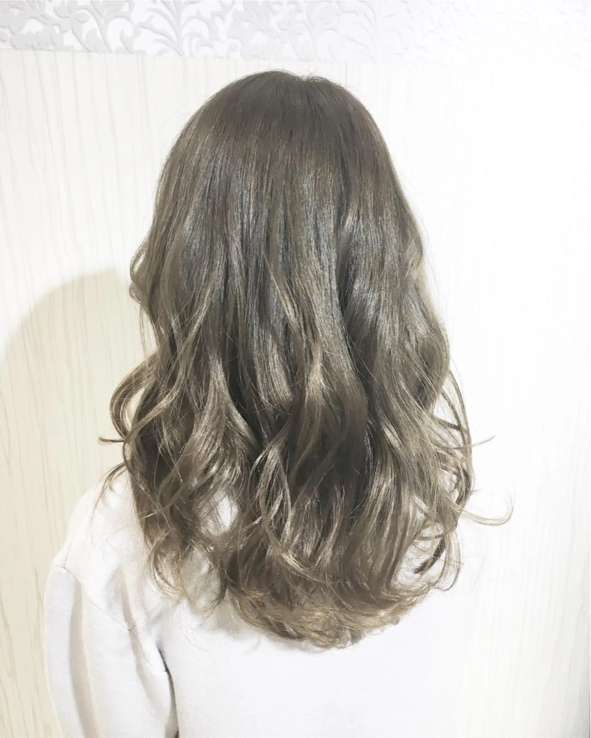 ミディアム セミロング ロング カラー パーマ ヘアアレンジ ✨艶髪✨透明感✨ 山内大樹のヘアスタイル