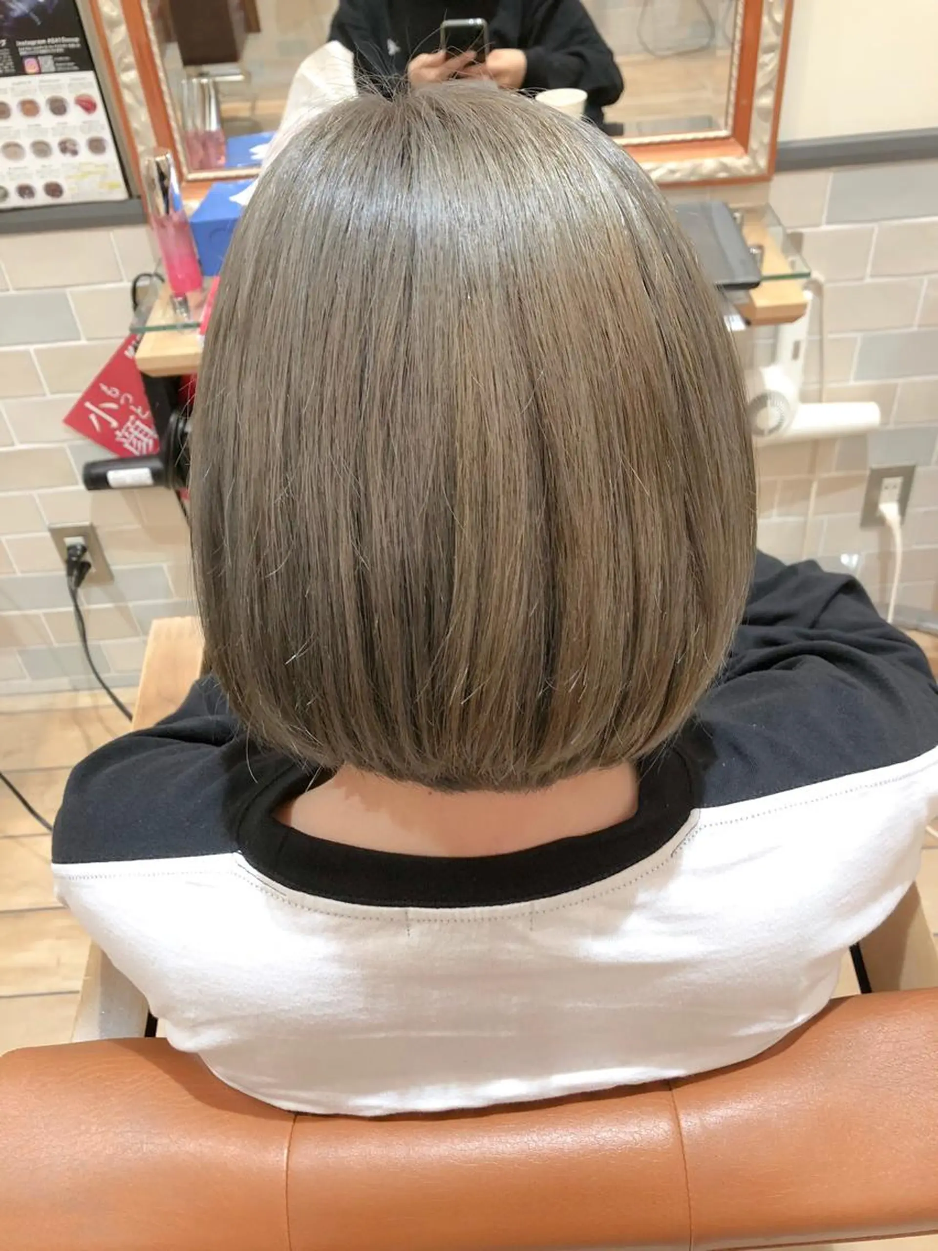 ミディアム カラー ブラウンカラー un 溝の口 伊豆本のマツエク・マツパデザイン