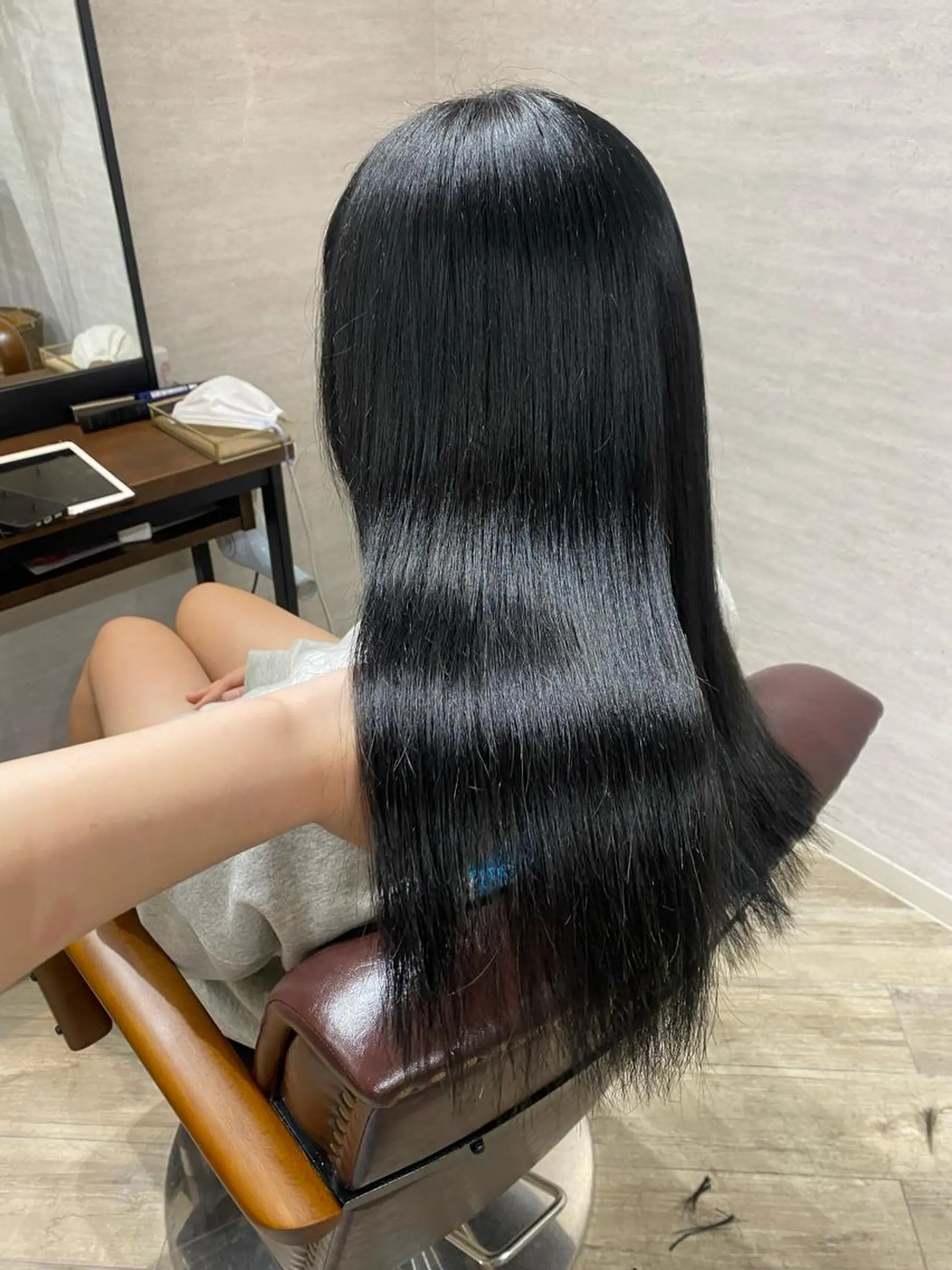 ロング カラー カット ヘアカラー トリートメント 🍑艶髪✖️暖色系 ✨momoka🍑のヘアスタイル