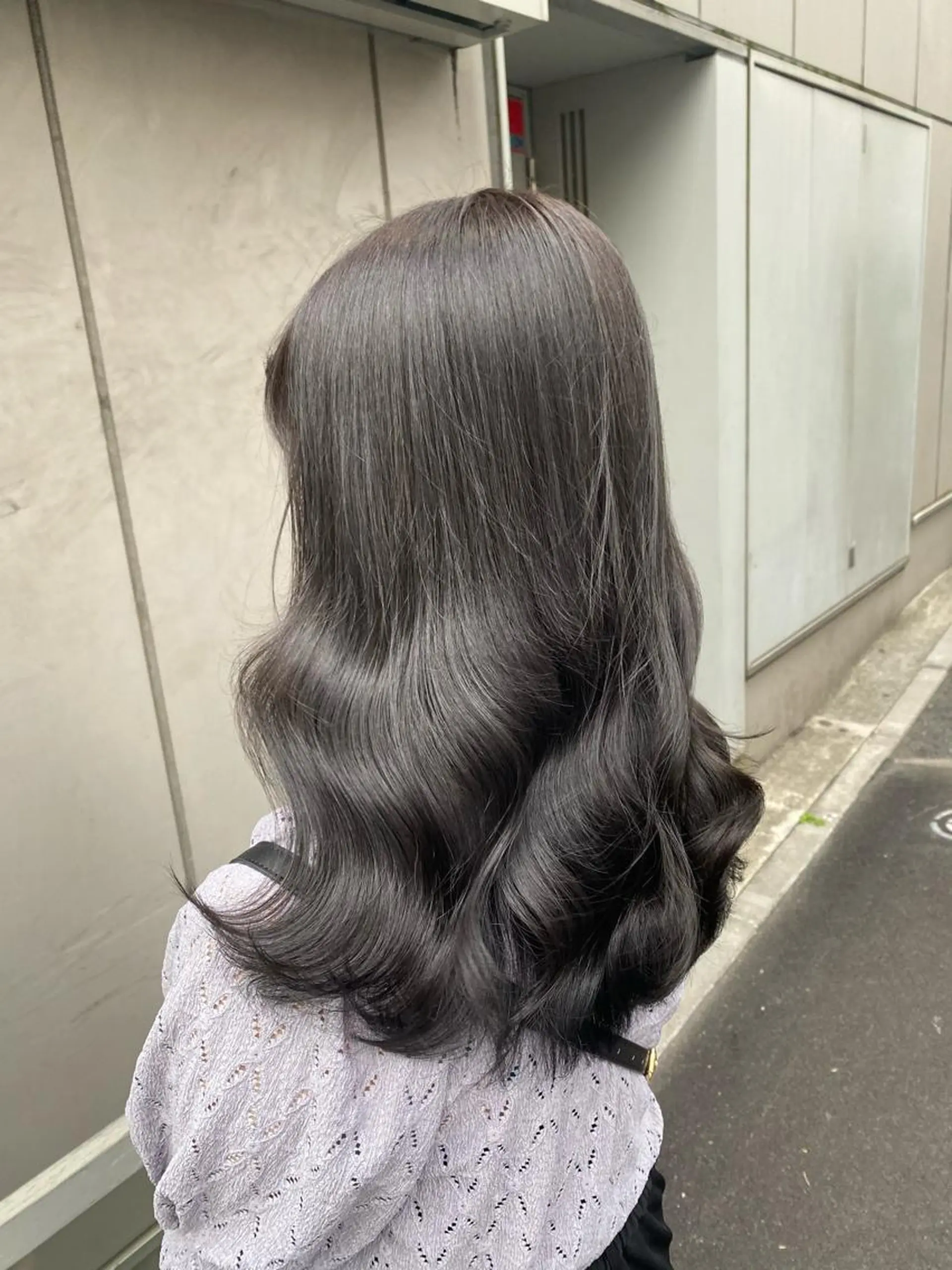 ロング カラー ブラウンベージュ🤎 ブリーチなし🤎のヘアスタイル