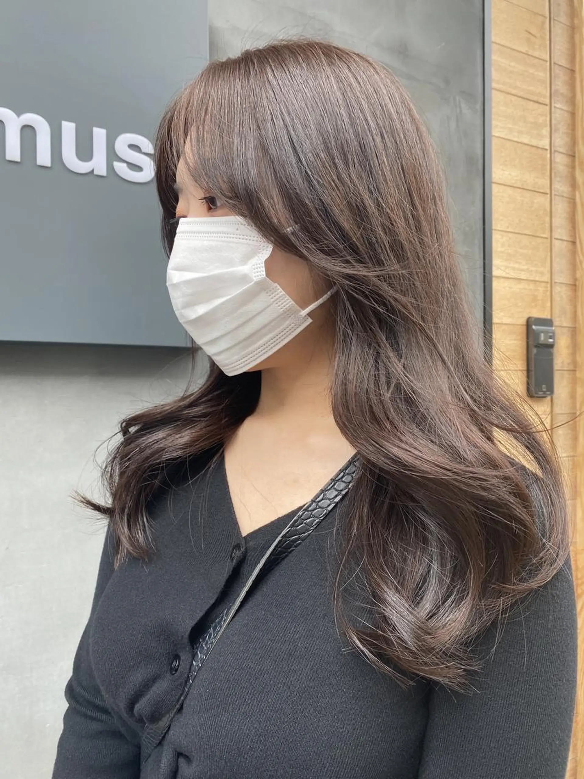 セミロング カット ヘアカラー SALOWIN梅田茶屋町Suite店所属・韓国美容室出身 🌹Sana/梅田のヘアスタイル