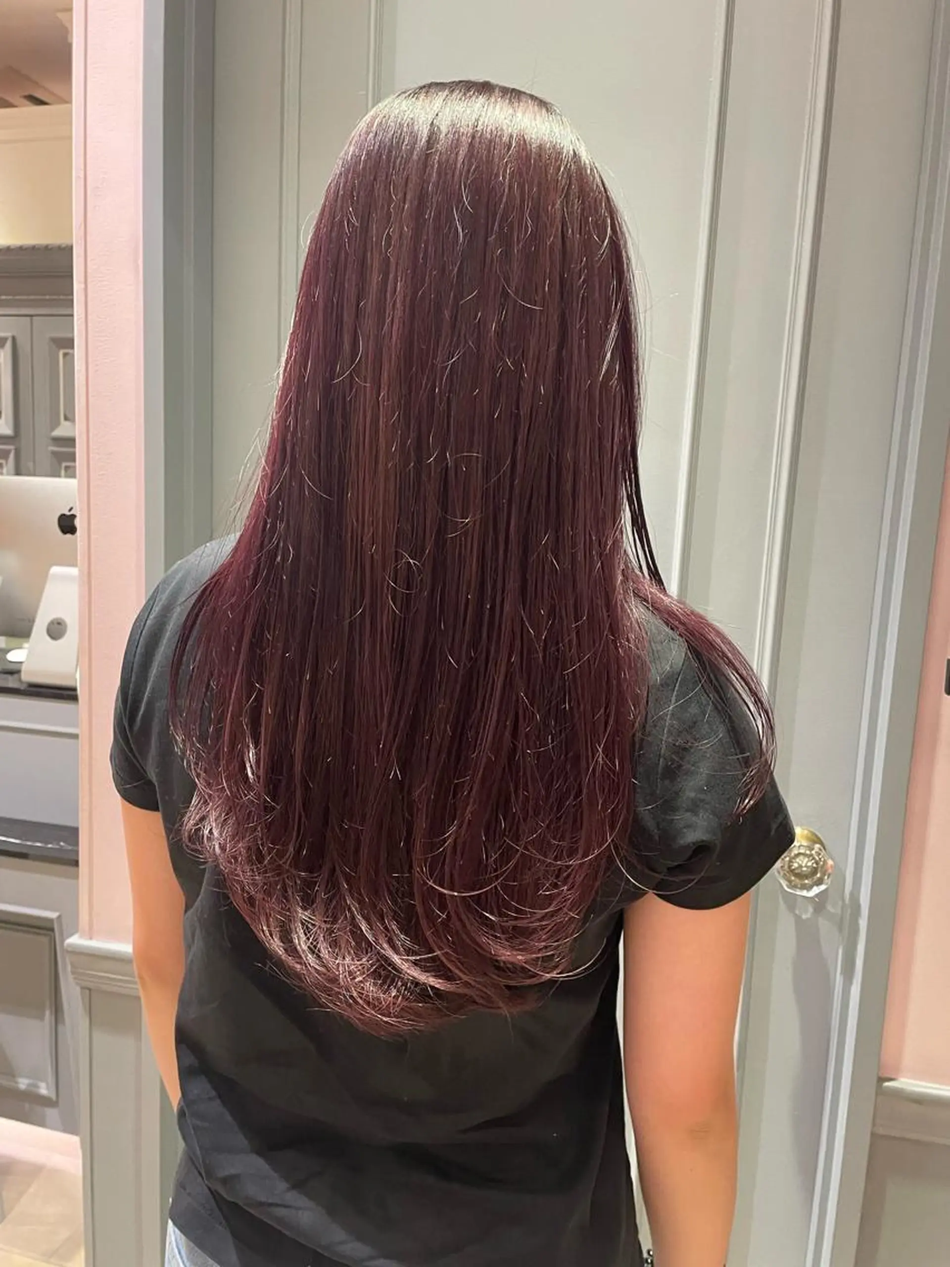 ロング カットモデル ヨネダのヘアスタイル