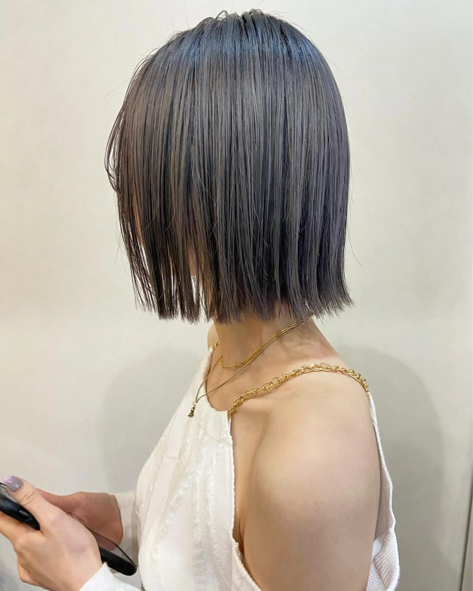 ショート カラー ブリーチ グレージュ アイスグレージュ カット ヘアカラー トリートメント ボブ/透明感カラー 🧸YUI❤️のヘアスタイル