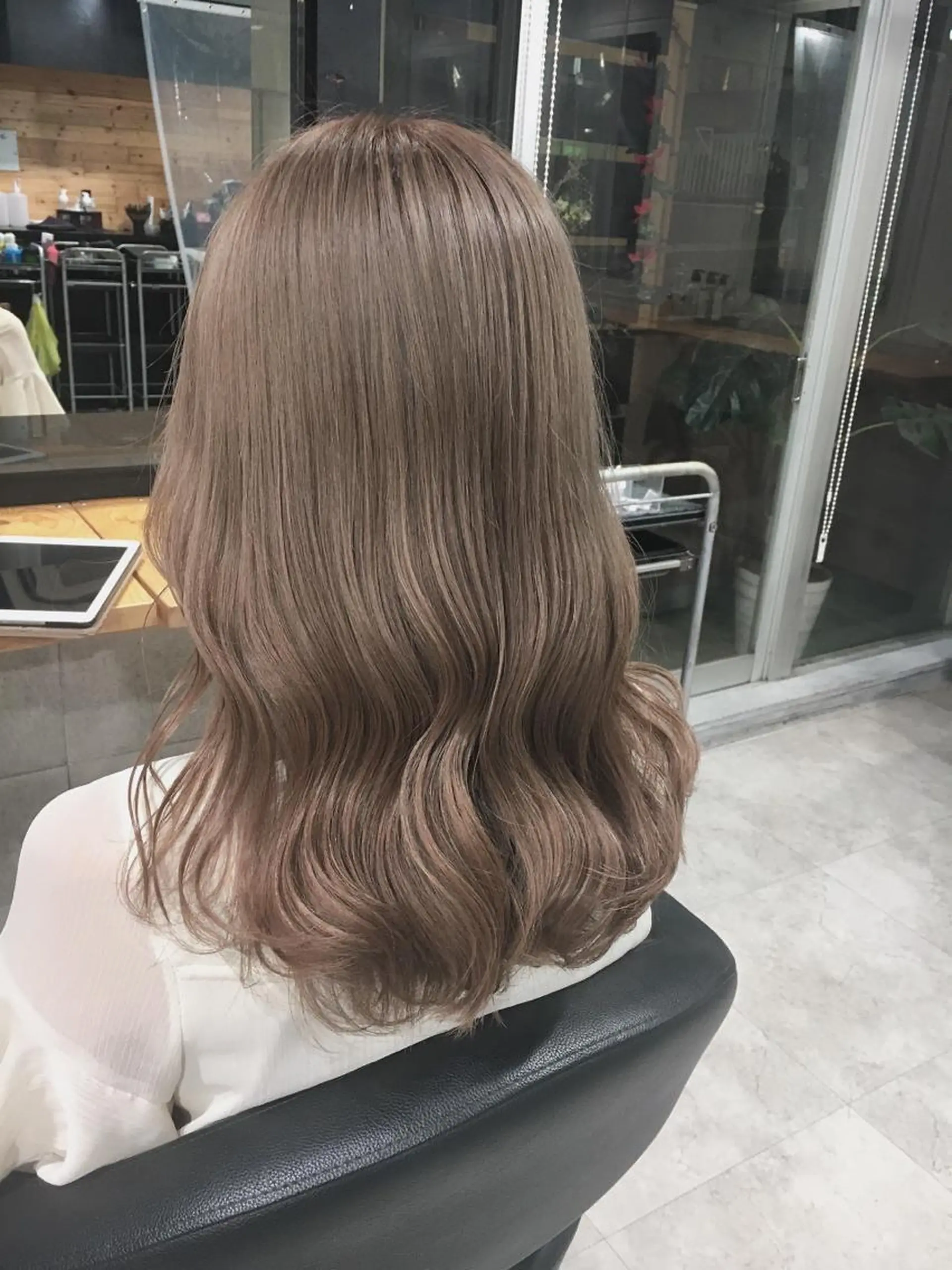 ロング カラー レイヤー×透明感 Tatsuya💫のヘアスタイル