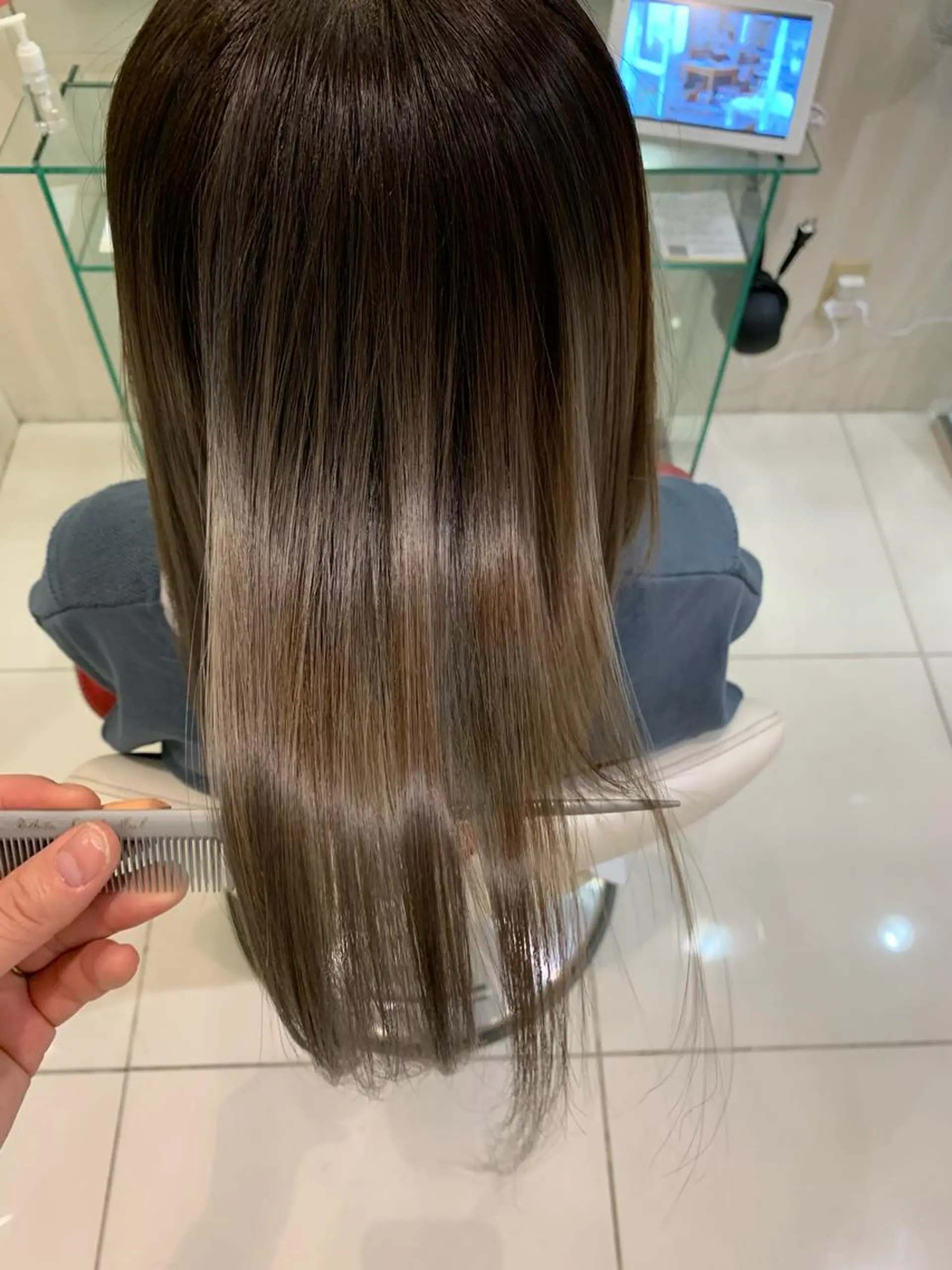 セミロング ヘアカラー トリートメント 縮毛矯正/髪質改善 EARTH髙橋のヘアスタイル