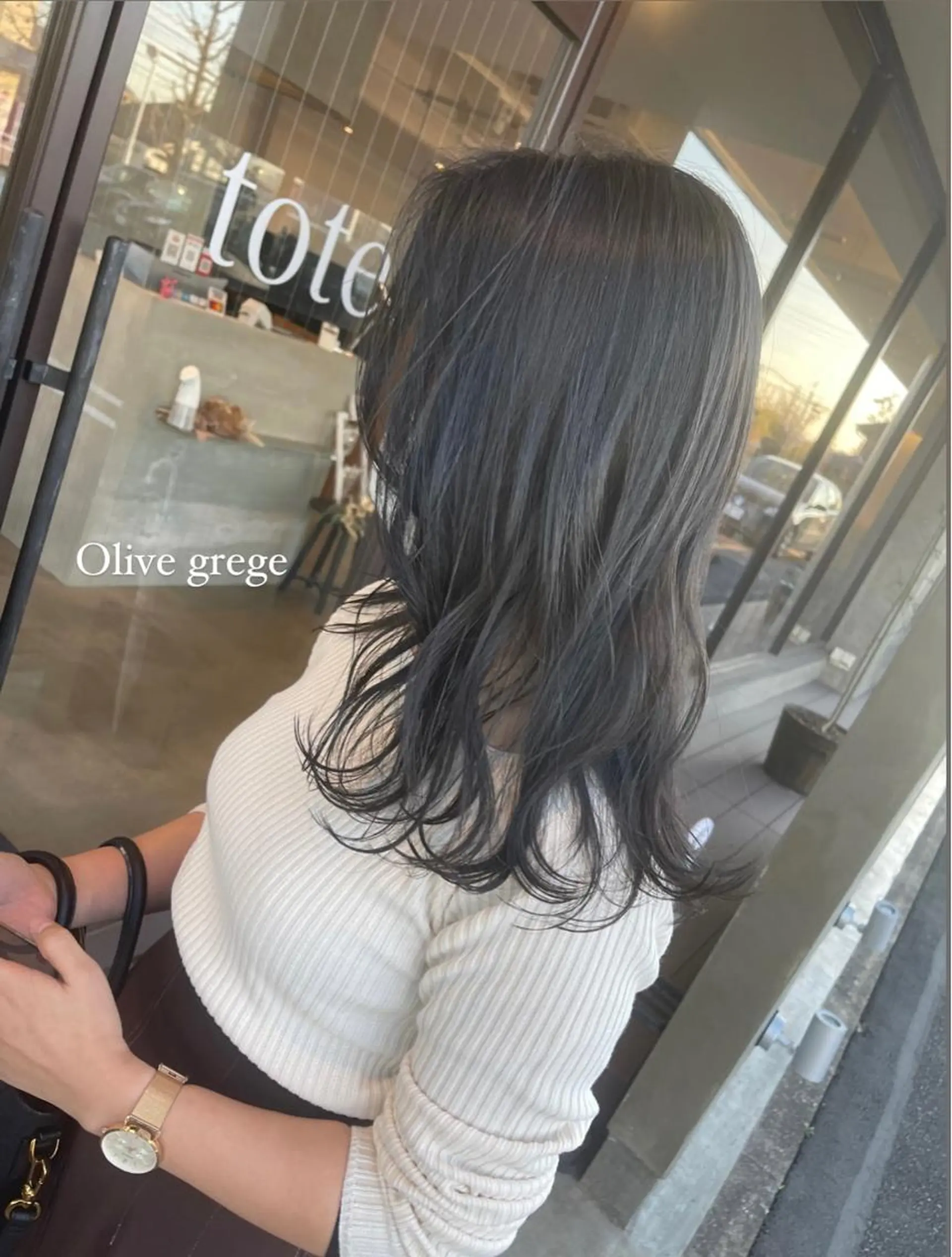 ミディアム 4月期間限定 今だけクーポンありのヘアスタイル