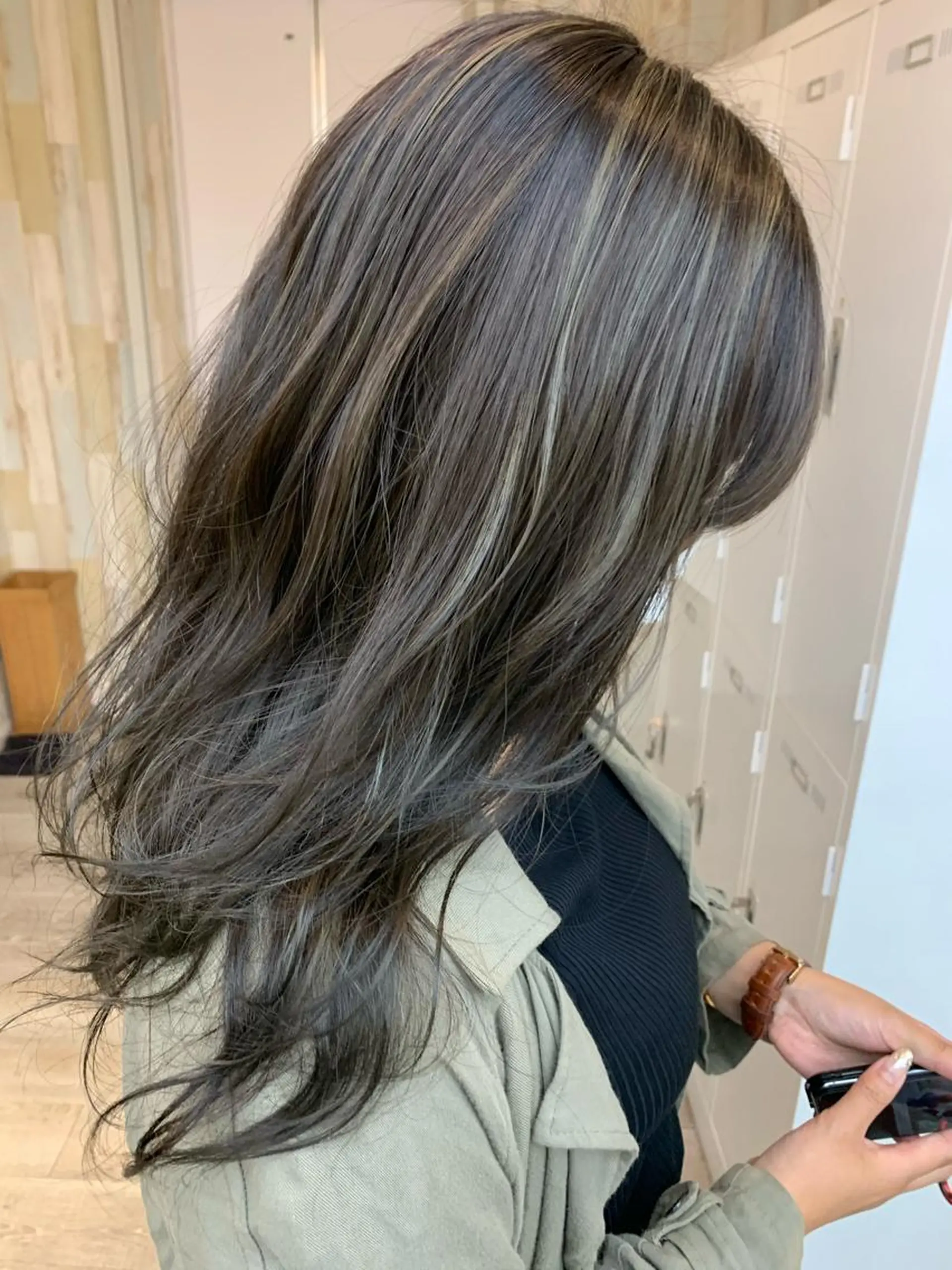 ミディアム カラー ハイライトカラー ハイライト カット パーマ ヘッドスパ fhami 店長 髪質改善　DAITOのヘアスタイル