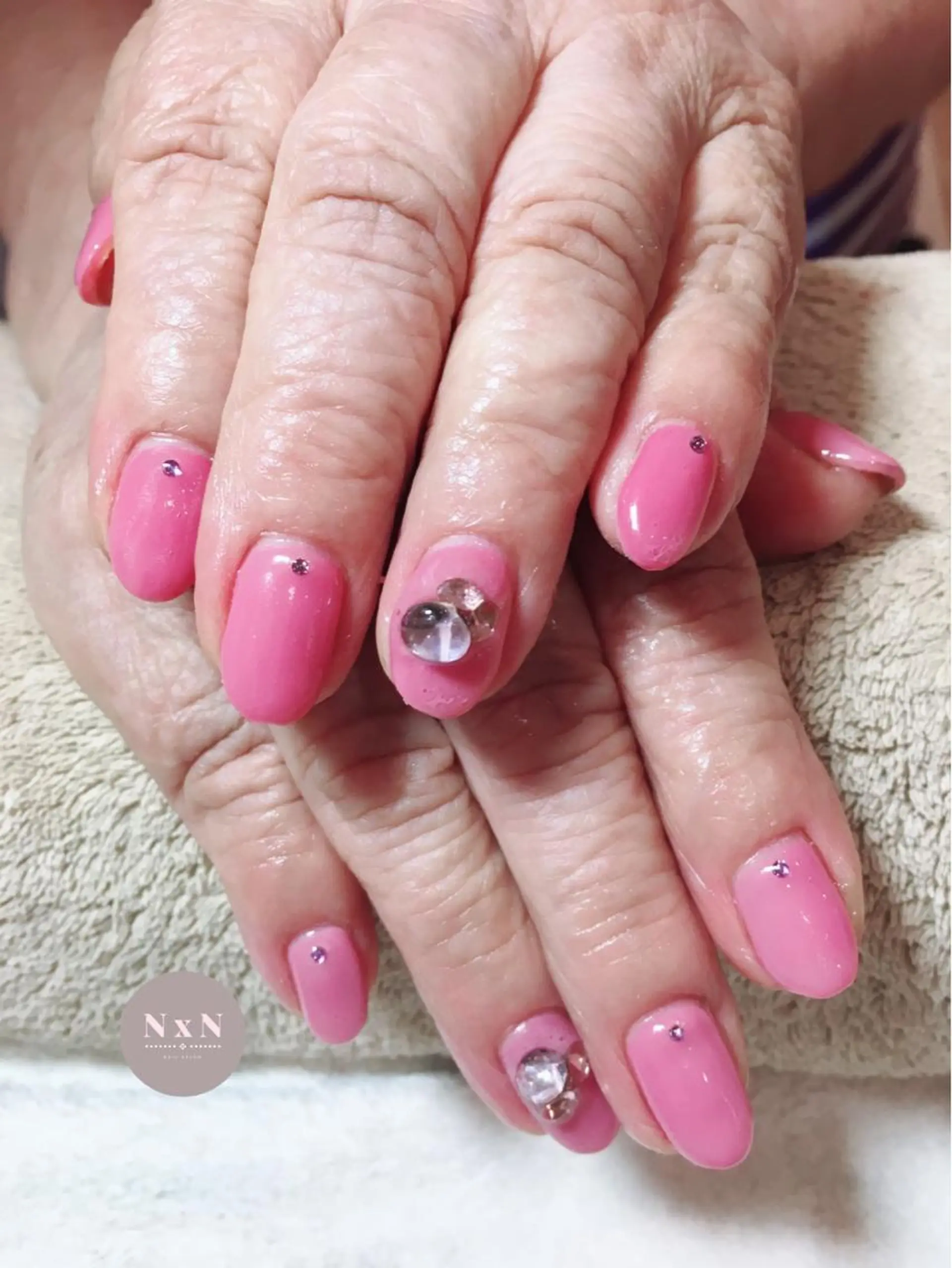 ネイル ジェルネイル ピンク ぷっくりネイル nail salon N×Nのネイルデザイン