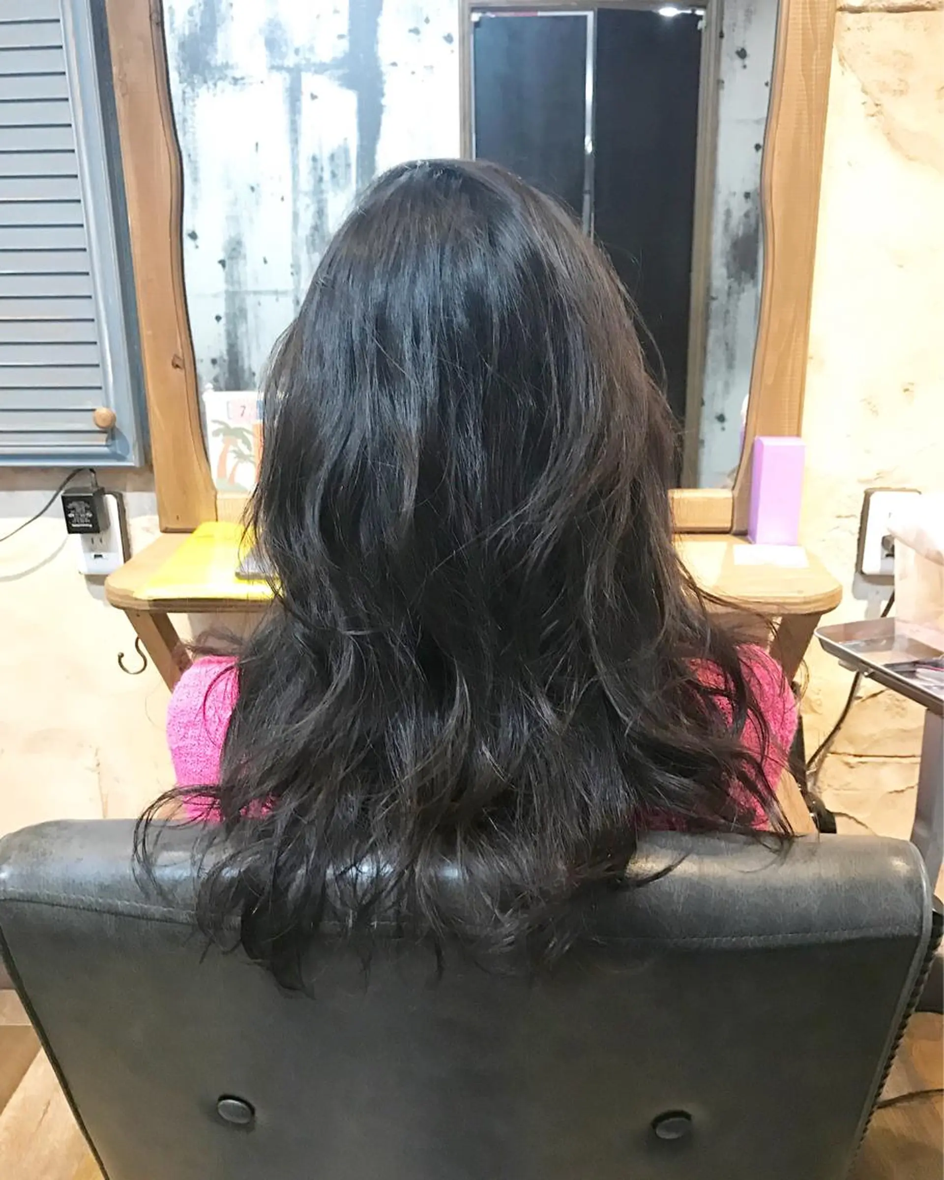 ロング パーマ 小関 茅里のマツエク・マツパデザイン