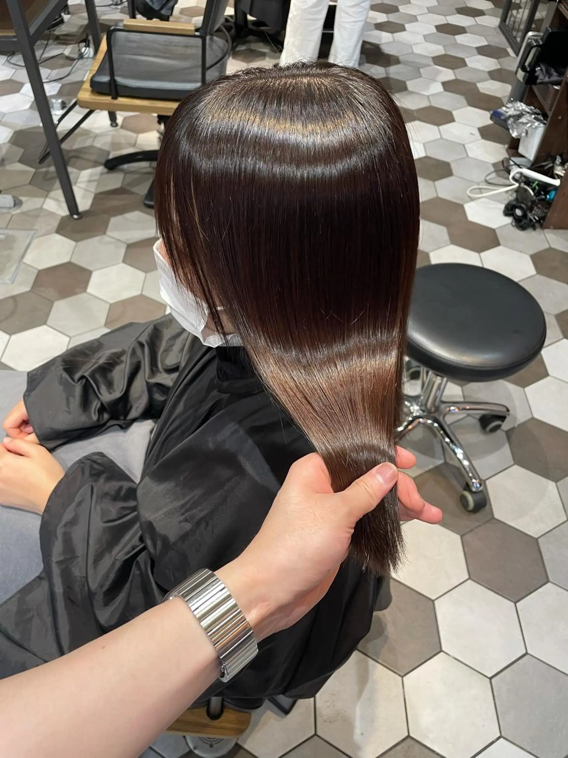 ロング 髪質改善、縮毛矯正 酸性縮毛矯正のヘアスタイル