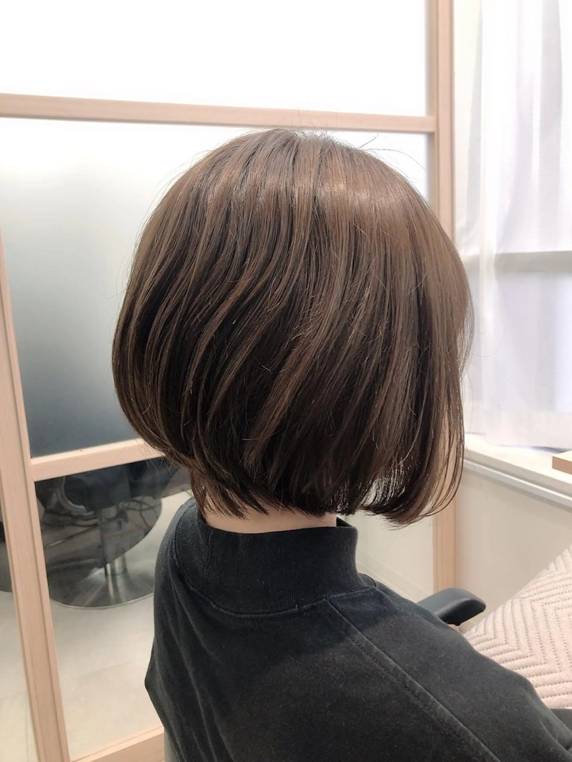 ミディアム カラー カット ヘアカラー トリートメント 透明感カラー 山中のヘアスタイル