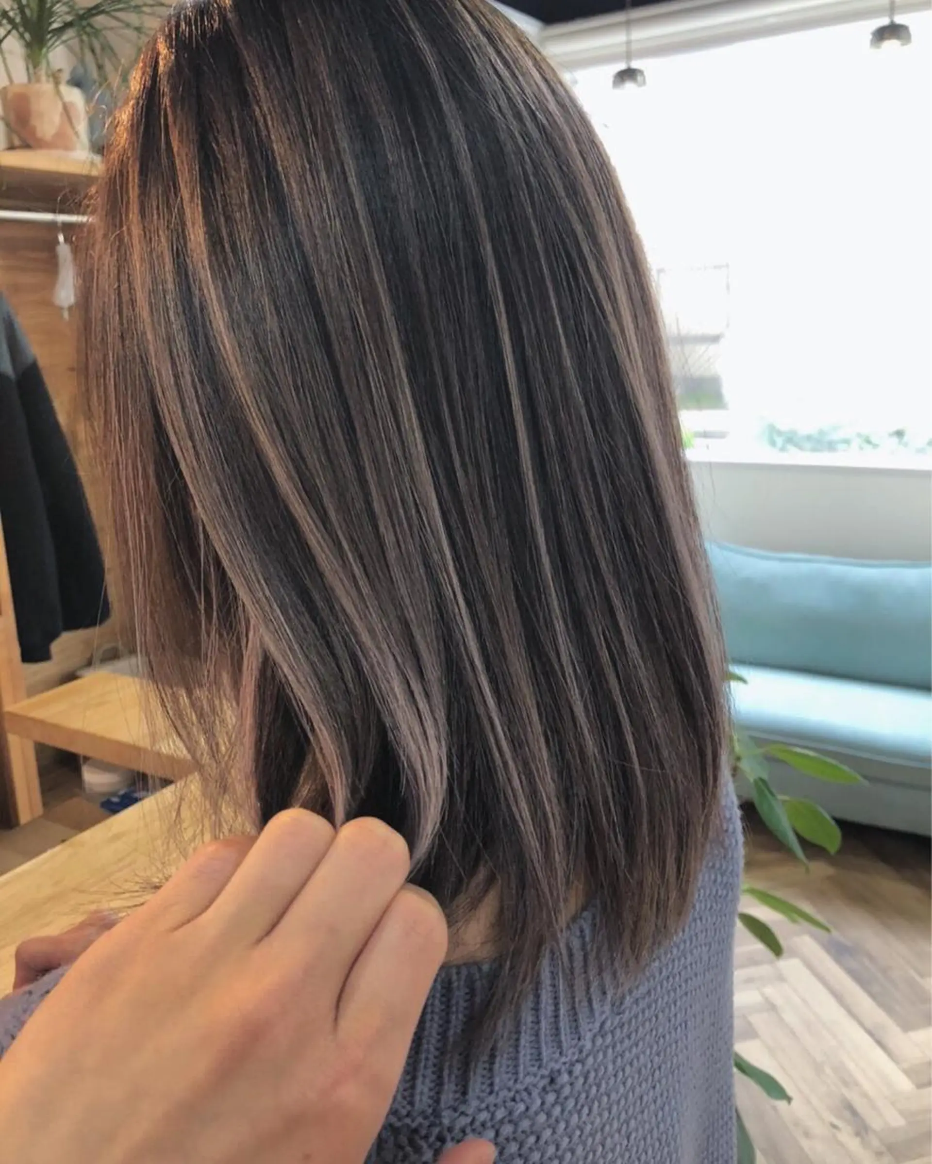 ミディアム カット ヘアカラー トリートメント 橋本 敬介のヘアスタイル