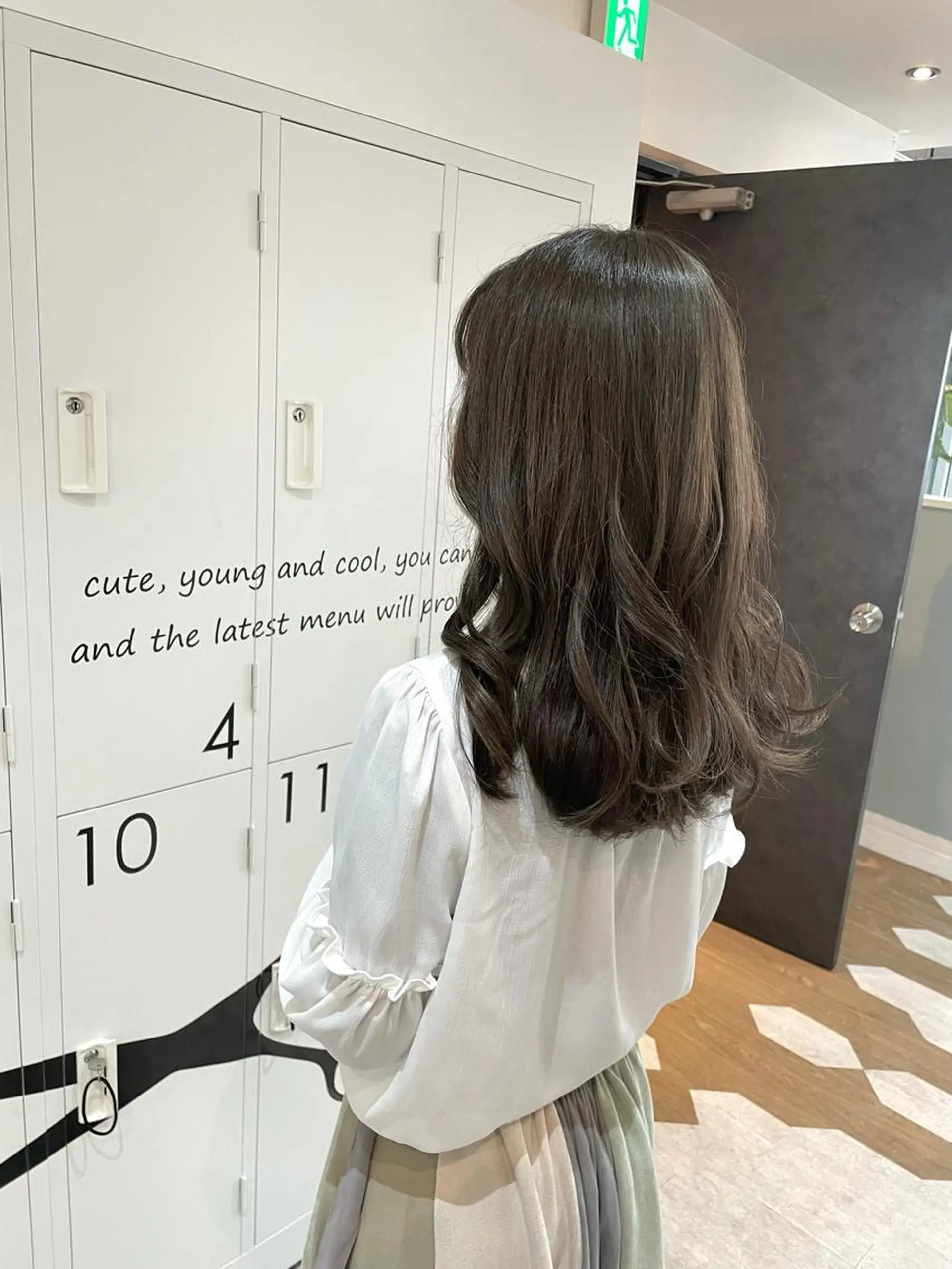 ロング カラー ヤマナカ エリカのヘアスタイル