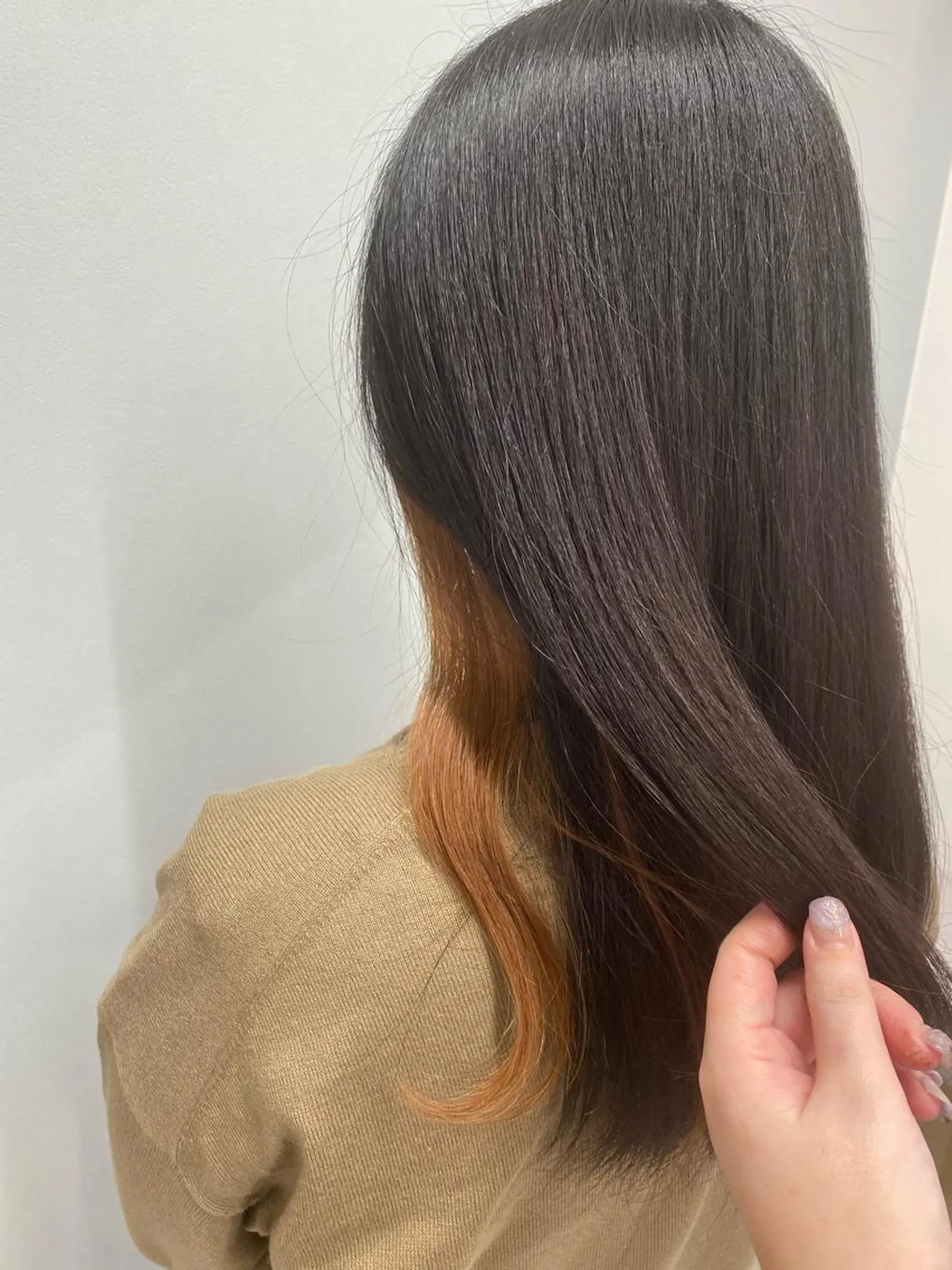 ロング カラー earth新宮 Jesikkaのヘアスタイル