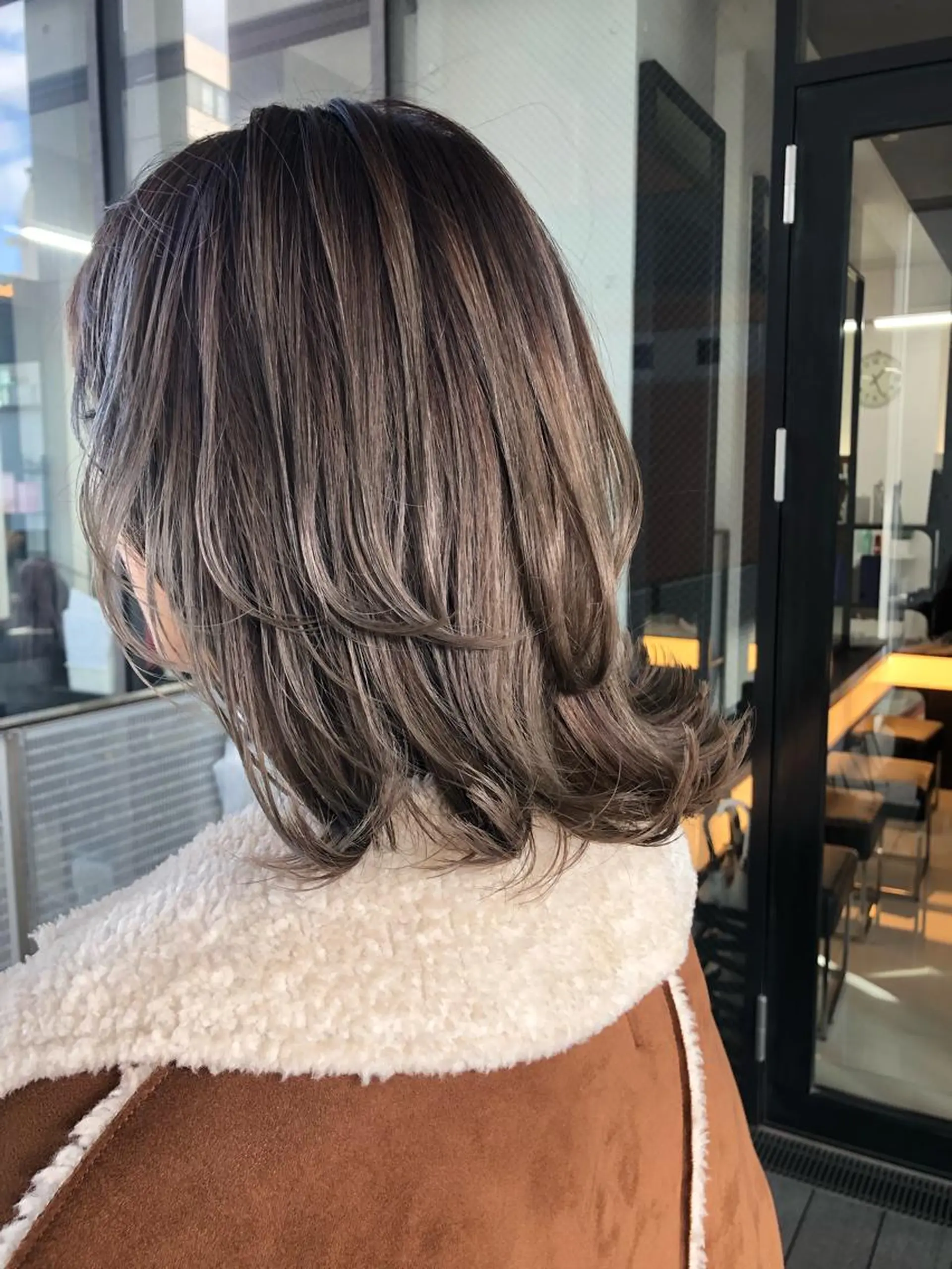 ミディアム カラー カット ヘアカラー トリートメント 八谷 将平のヘアスタイル