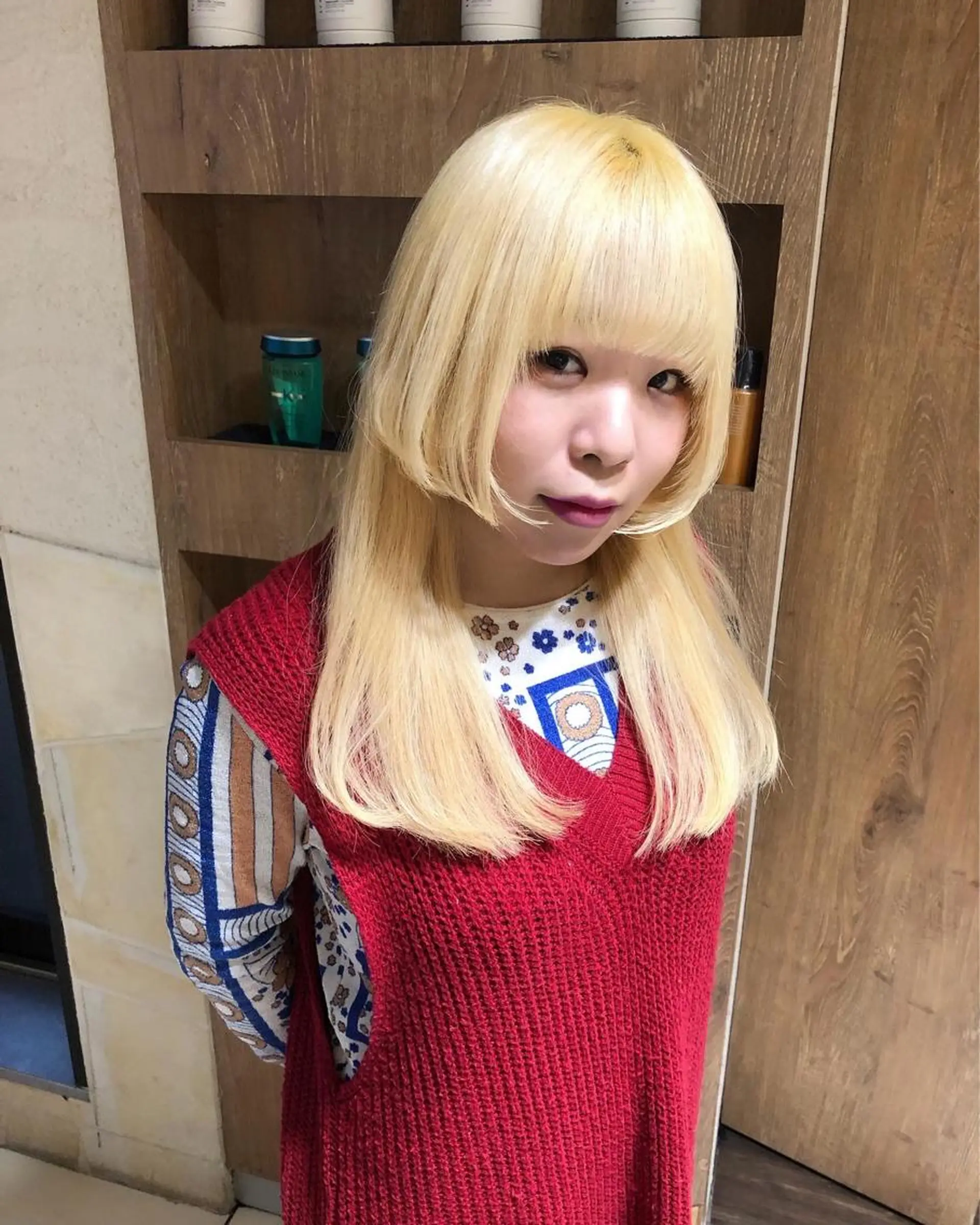 ロング カラー ブリーチ 姫カット 【ディレクター 🧸🤍田澤　唯那】のヘアスタイル